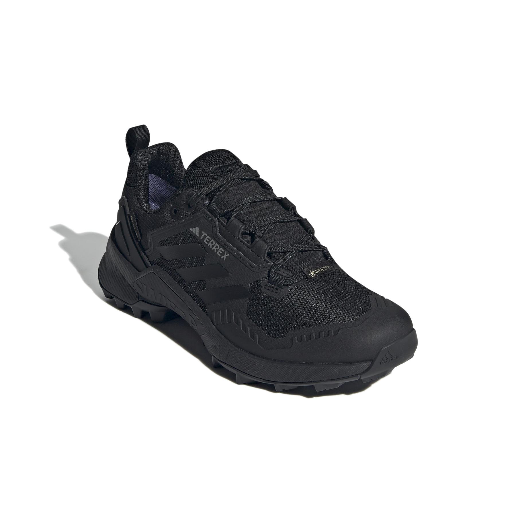 product/a/d/adidas_ie5070_6_footwear_photography_front_lateral_top_view_white.jpg