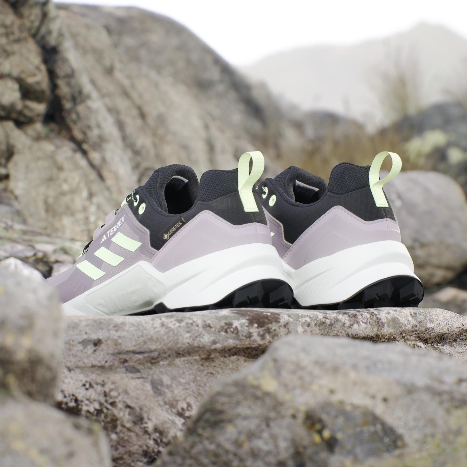 product/a/d/adidas_ie5071_19_footwear_photography_heromrktng_view_6.jpg