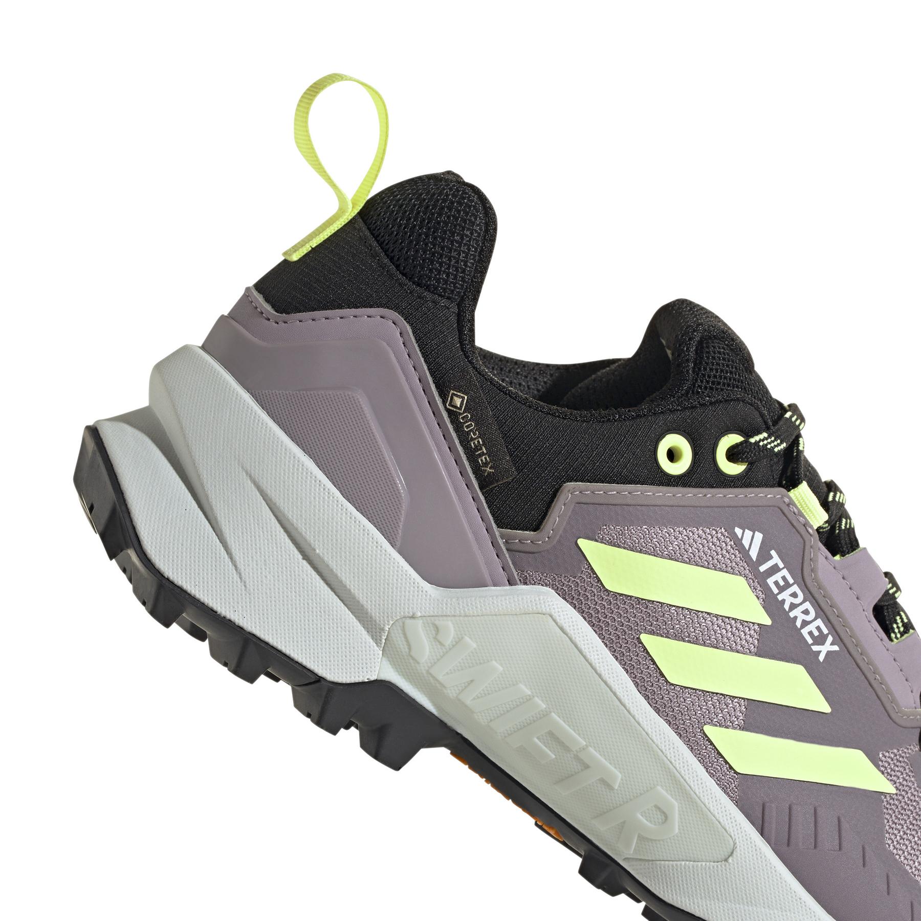 product/a/d/adidas_ie5071_8_footwear_photography_detail_view_1_white.jpg