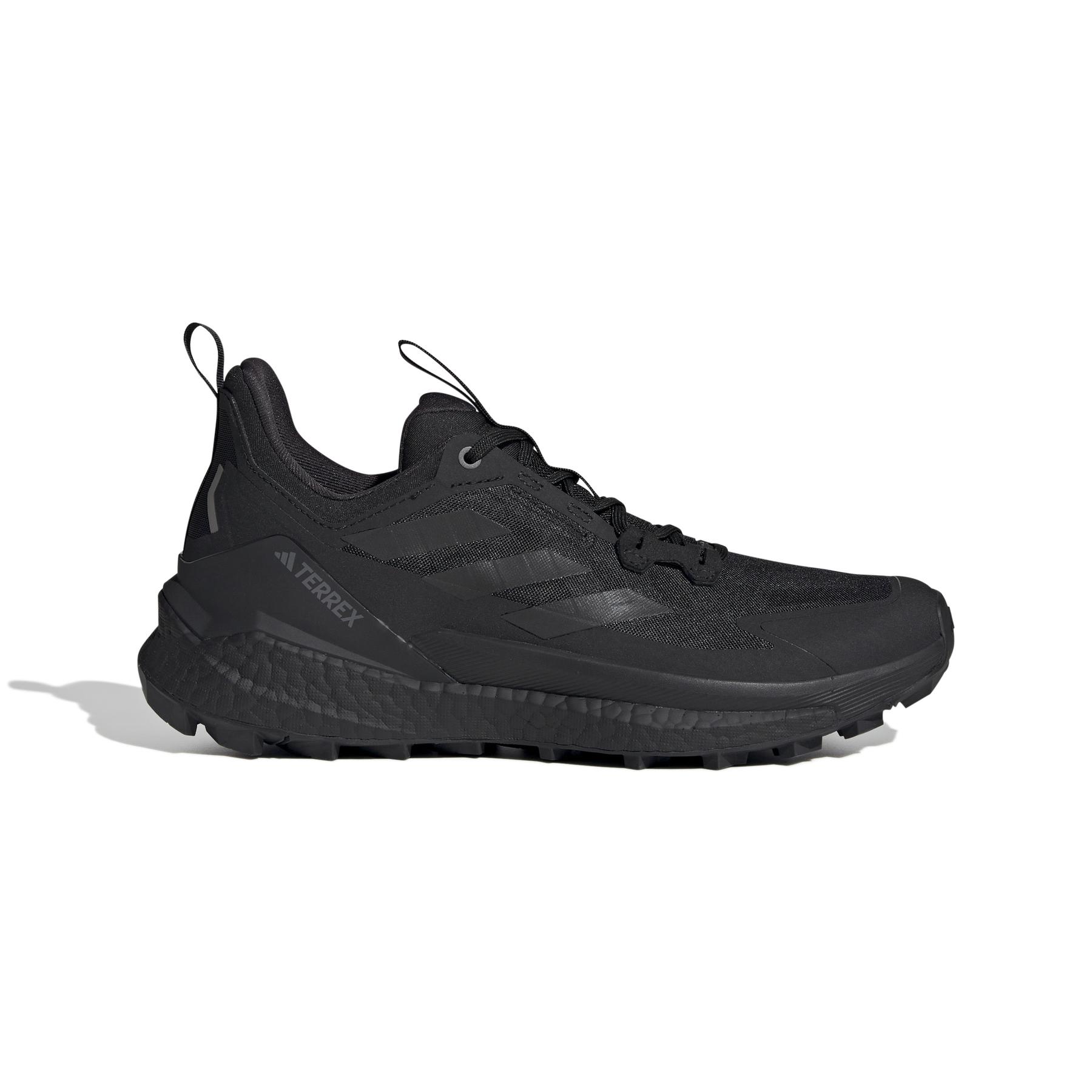 product/a/d/adidas_ie5110_1_footwear_photography_side_lateral_center_view_white.jpg