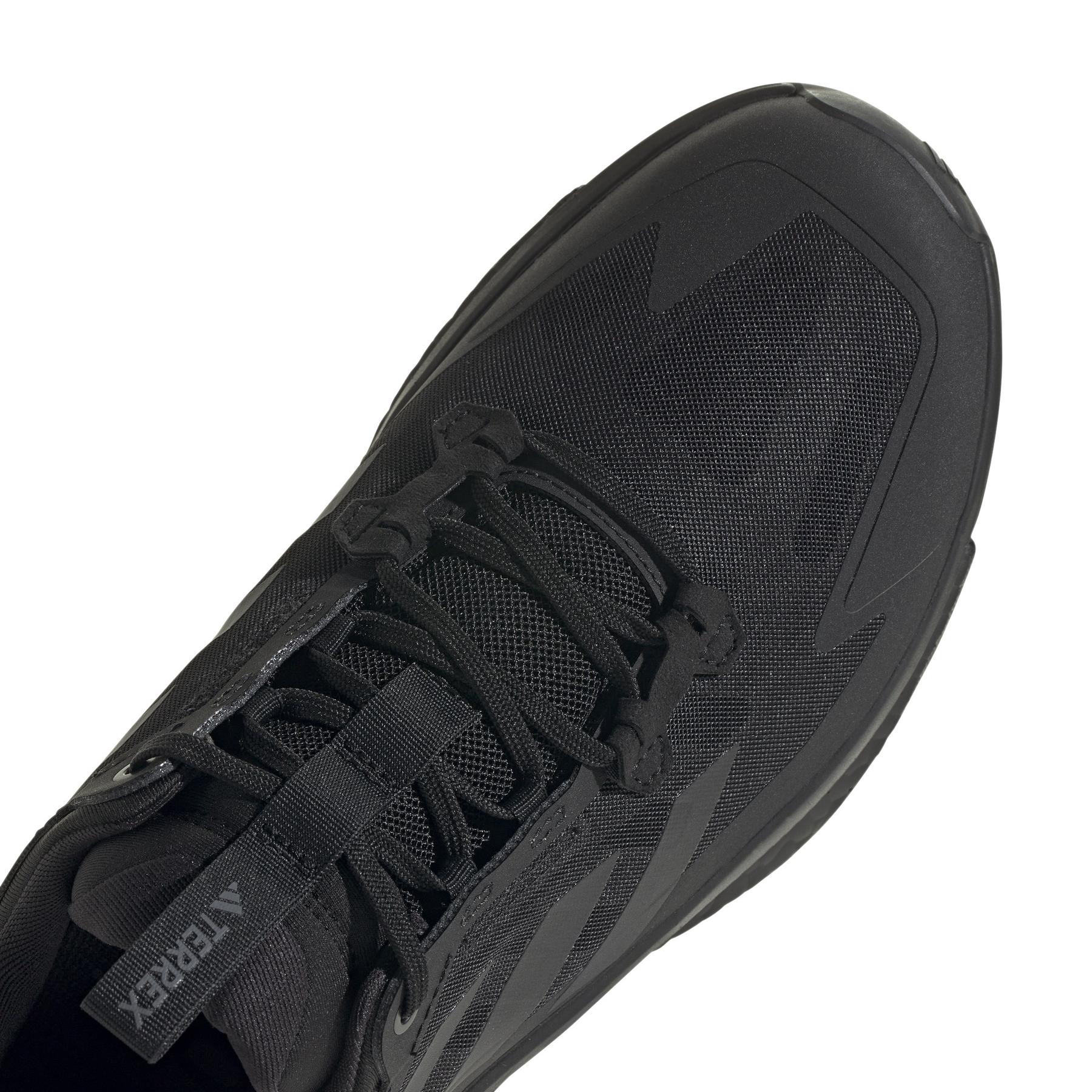 product/a/d/adidas_ie5110_9_footwear_photography_detail_view_2_white.jpg