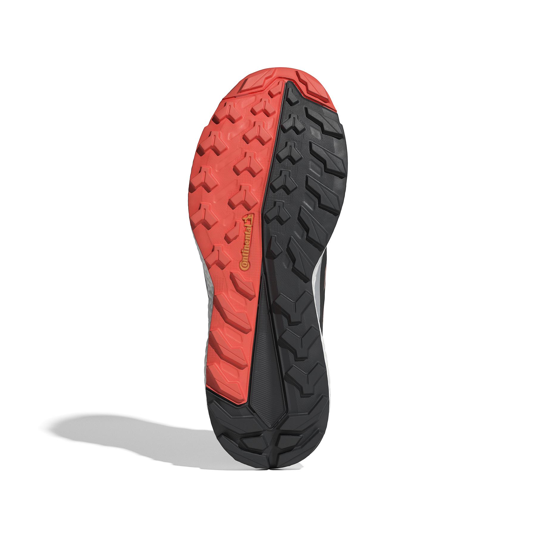 product/a/d/adidas_ie5111_4_footwear_photography_bottom_view_white.jpg