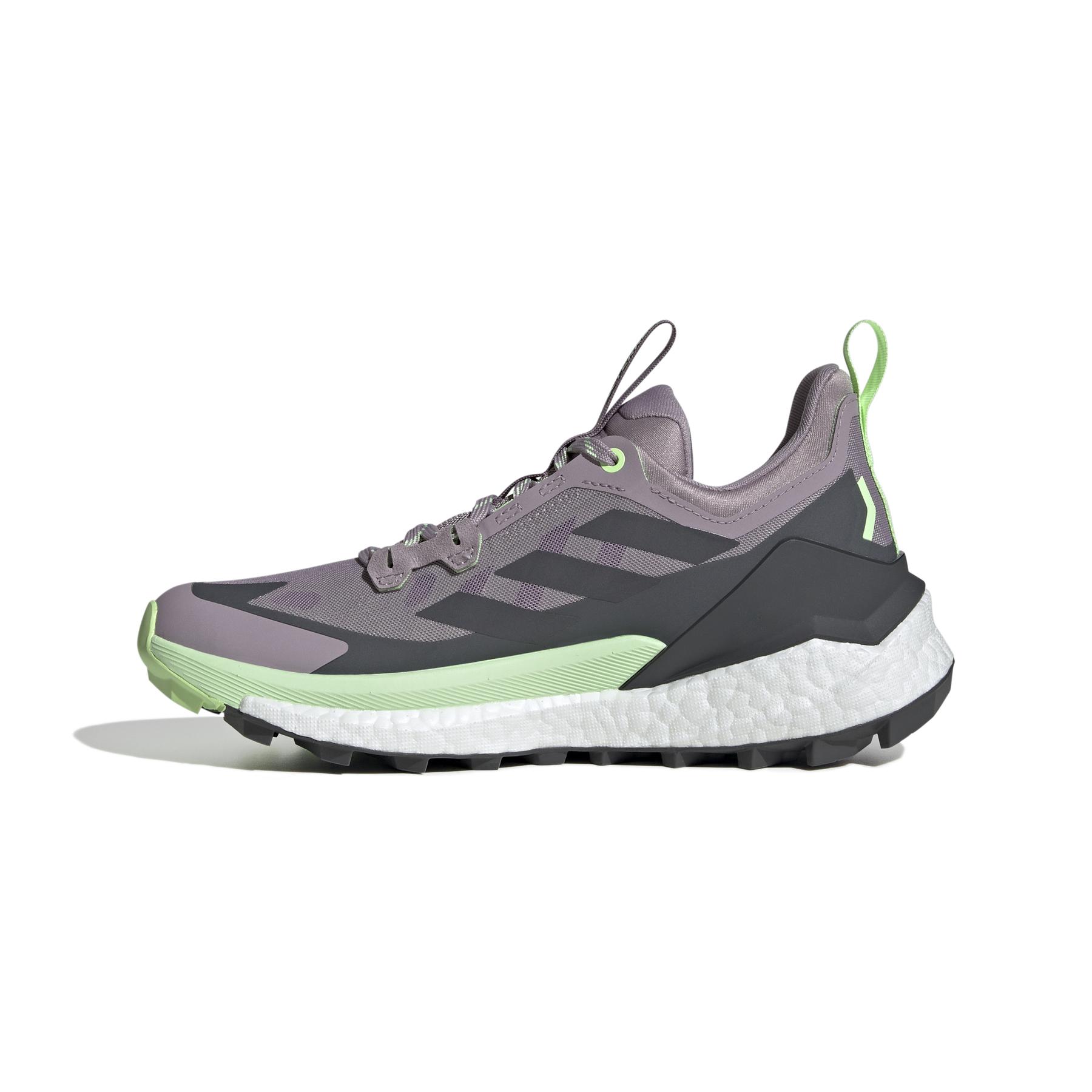 product/a/d/adidas_ie5123_5_footwear_photography_side_medial_center_view_white.jpg