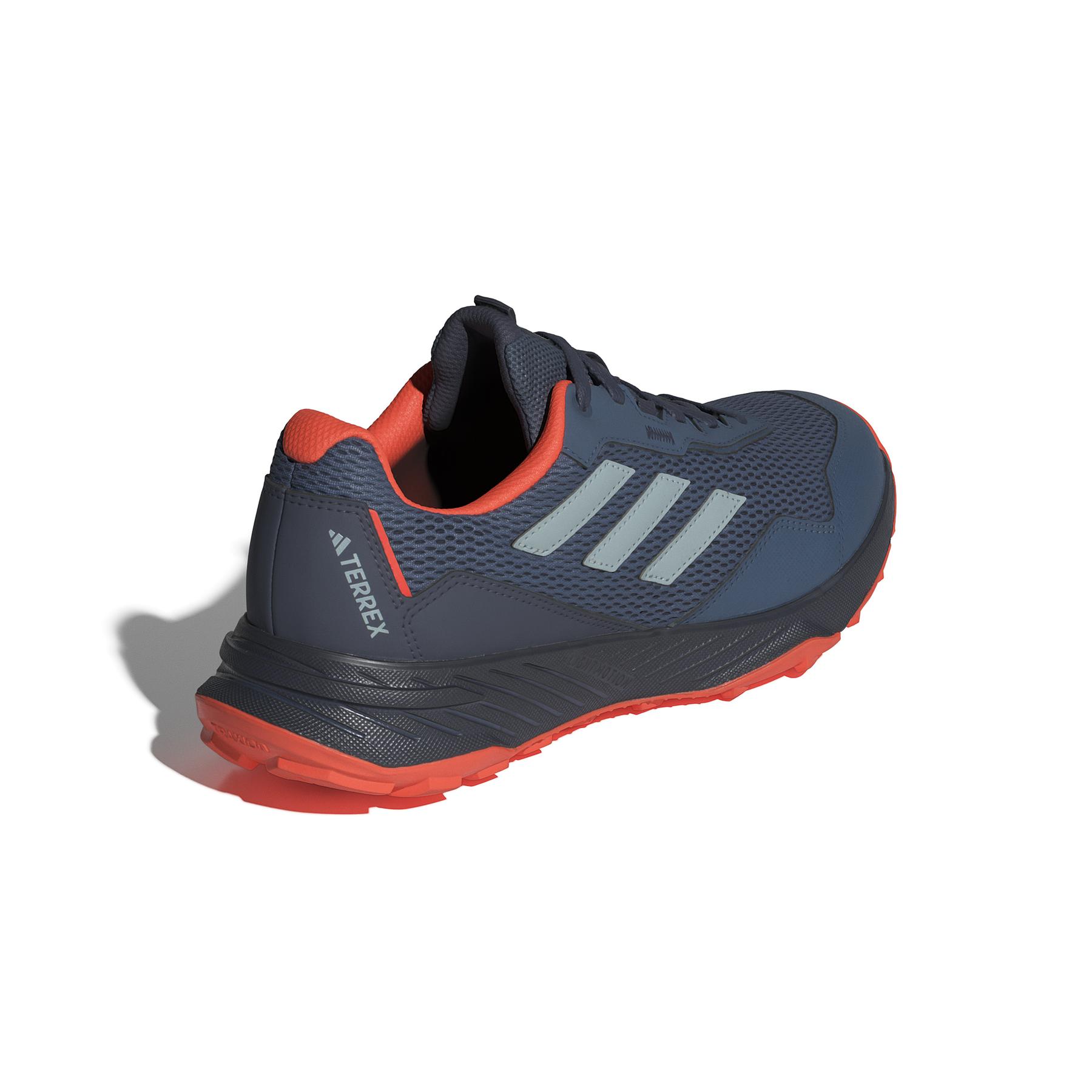product/a/d/adidas_ie5908_7_footwear_photography_back_lateral_top_view_white-nw032224.jpg