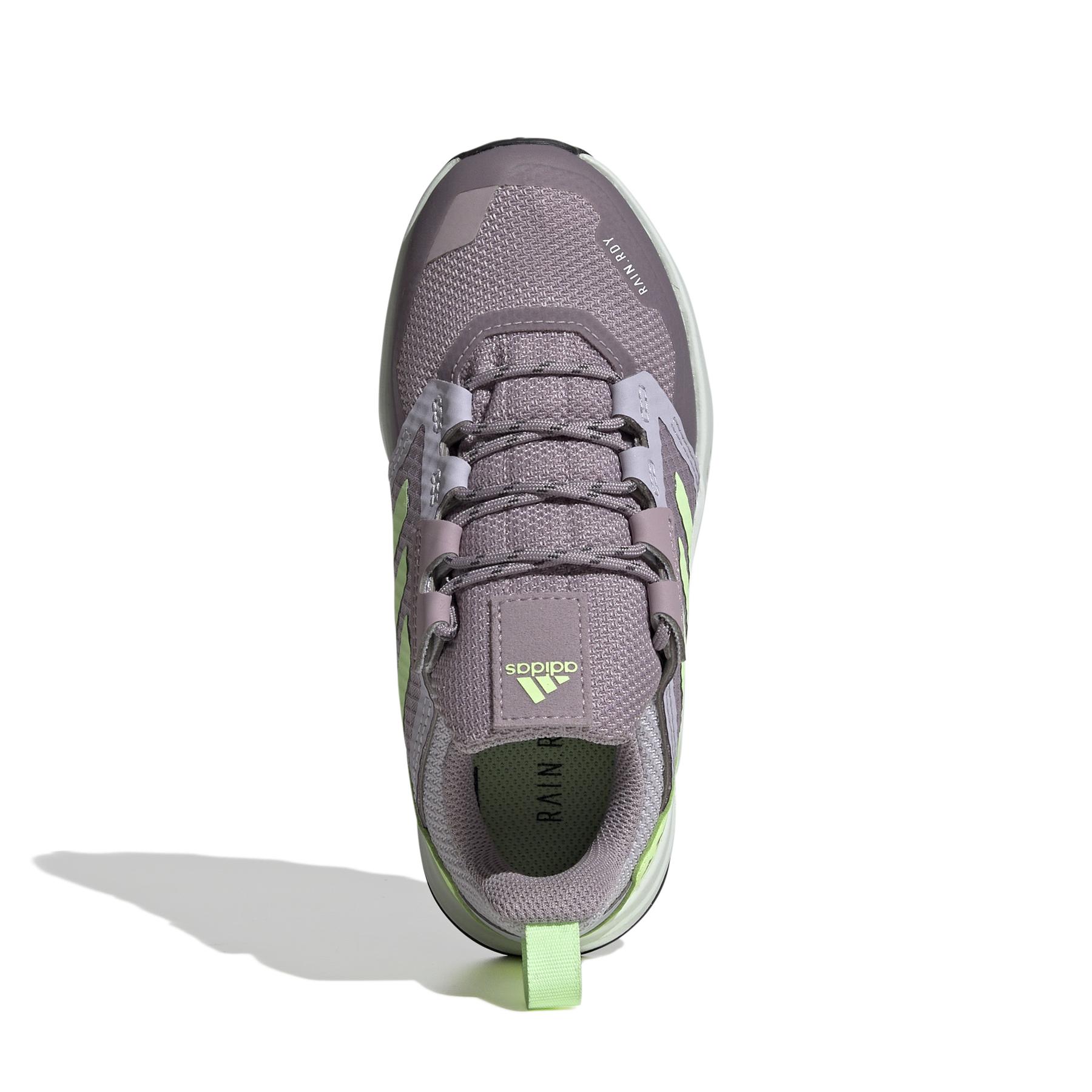 product/a/d/adidas_ie7604_3_footwear_photography_top_portrait_view_white.jpg
