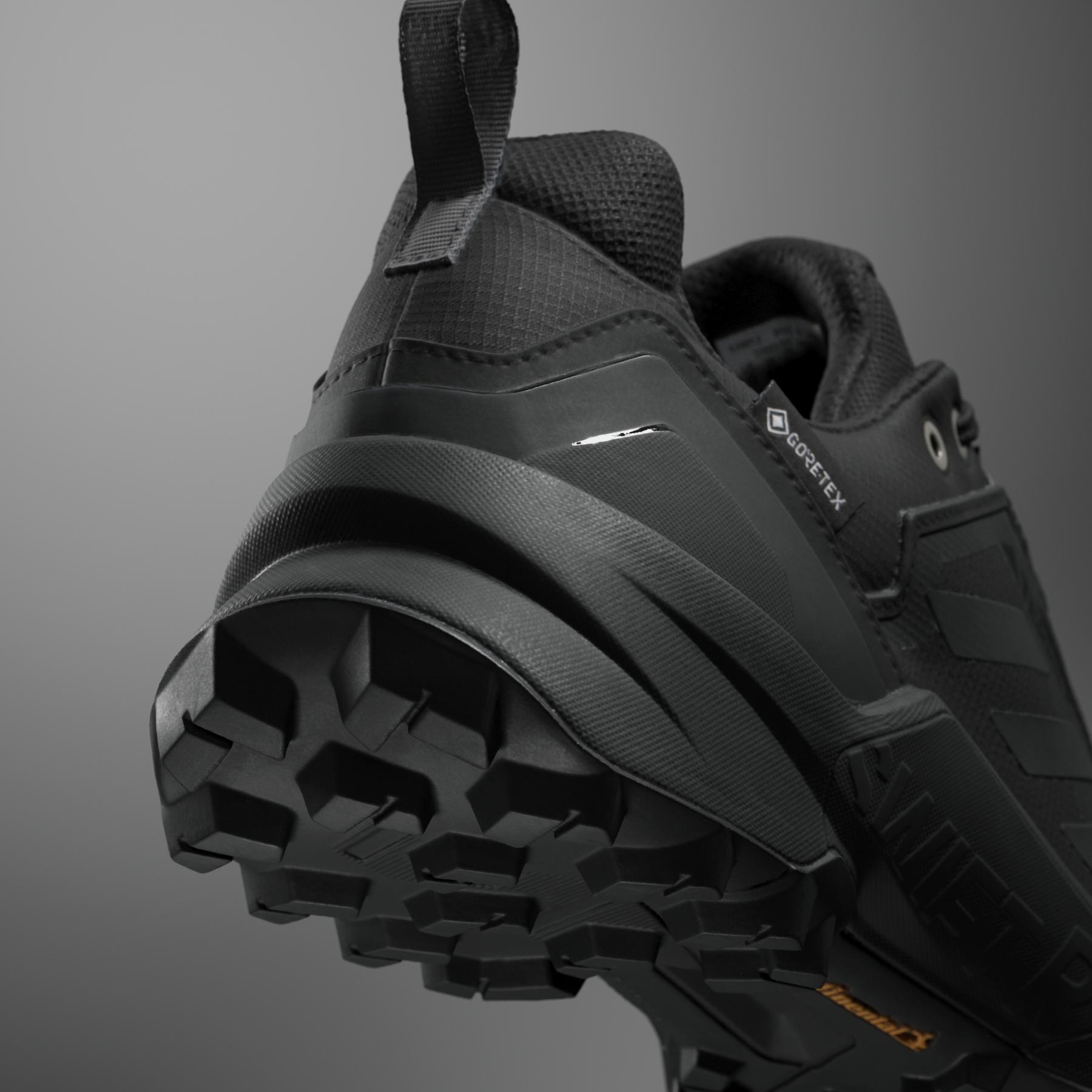product/a/d/adidas_ie7634_27_footwear_photography_heromrktng_view_18_white.jpg