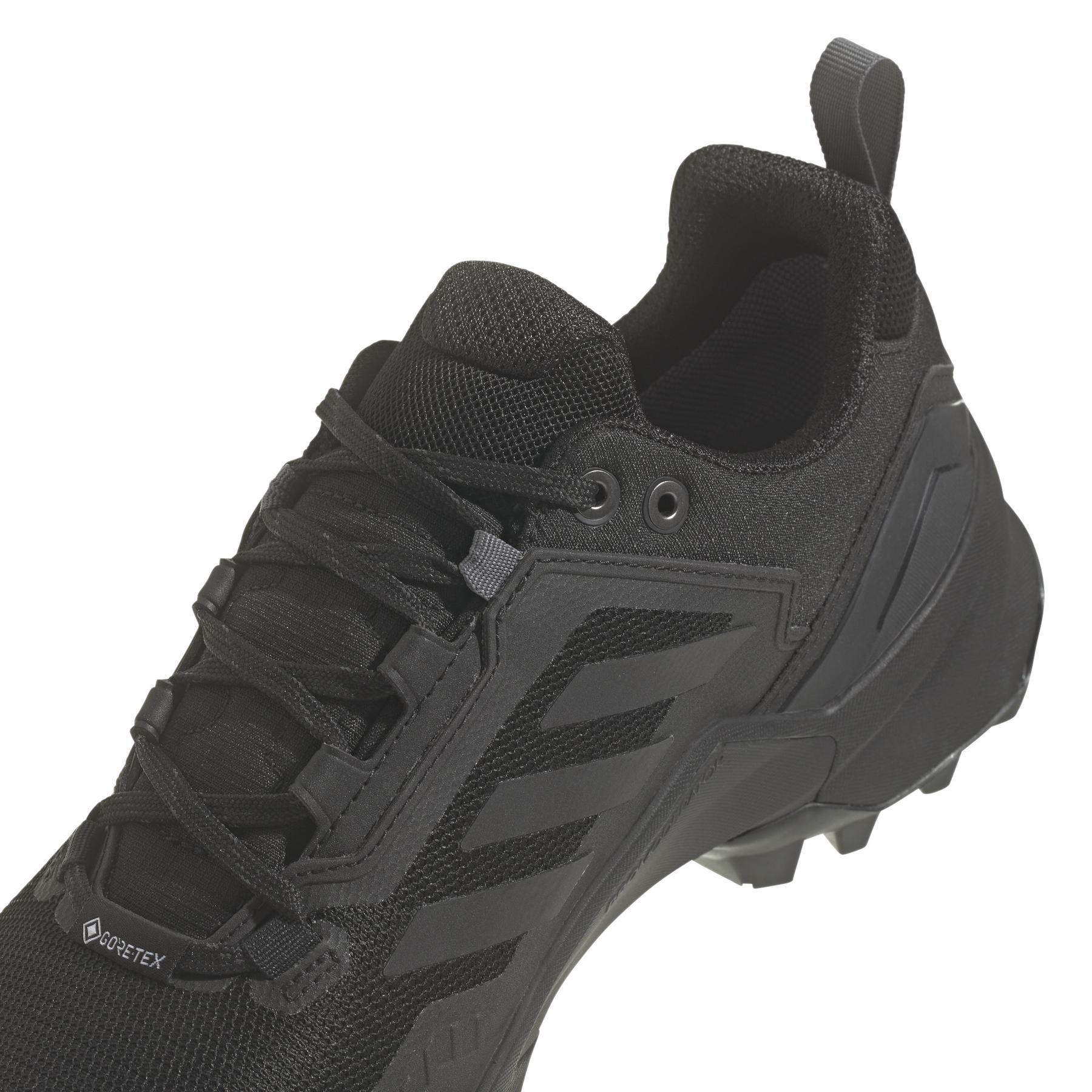 product/a/d/adidas_ie7634_8_footwear_photography_detail_view_1_white.jpg