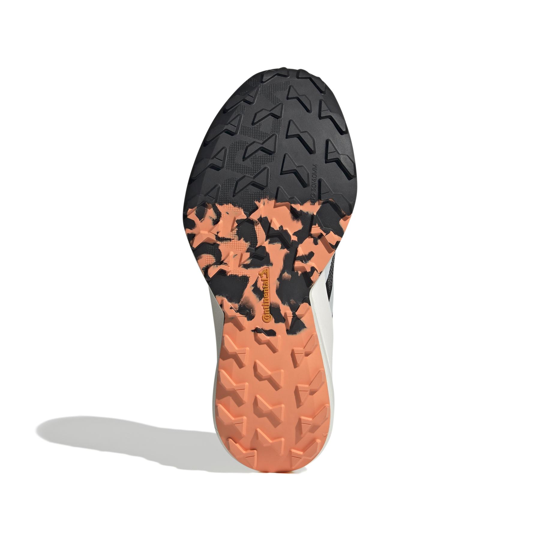 product/a/d/adidas_ie7671_4_footwear_photography_bottom_view_white.jpg