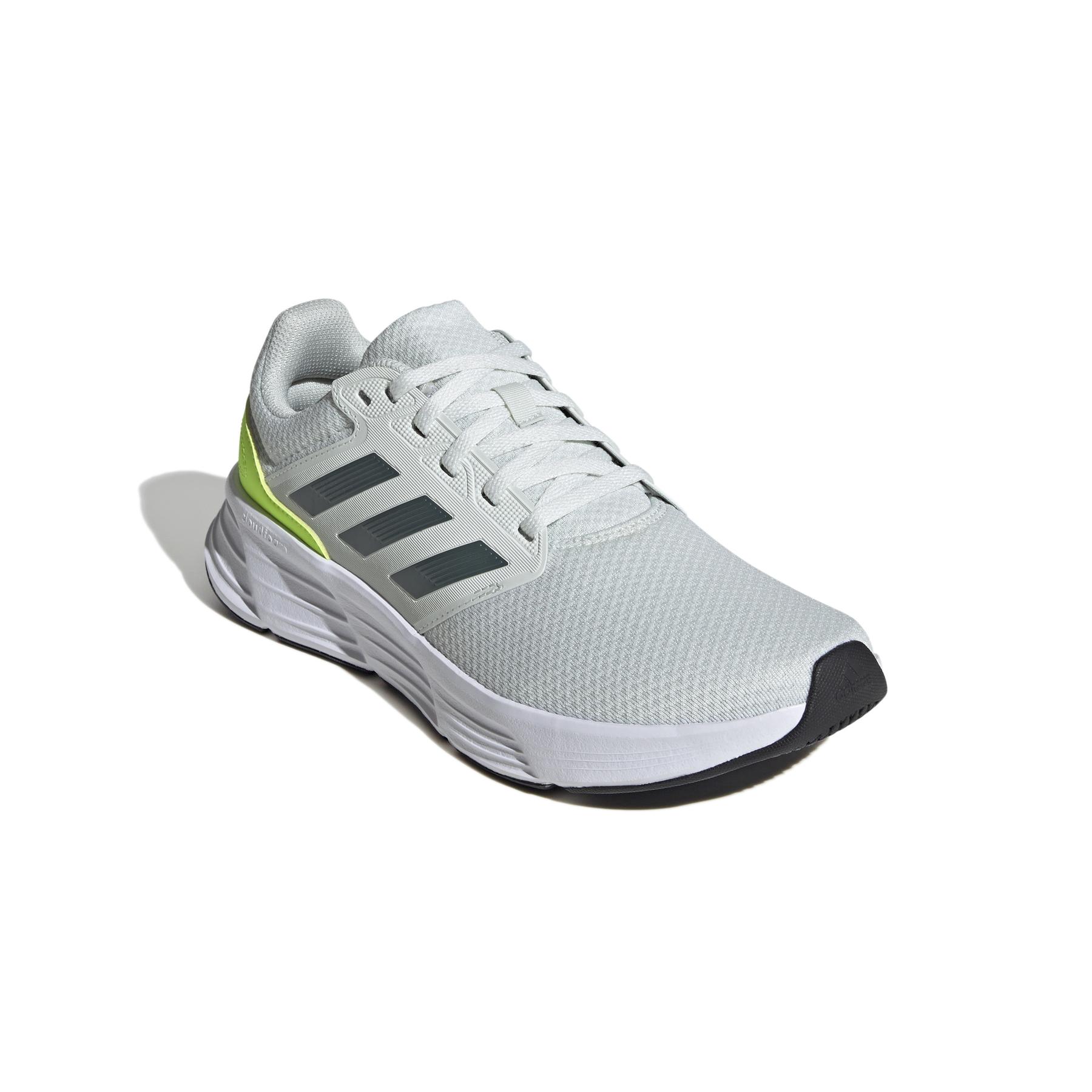 product/a/d/adidas_ie8135_6_footwear_photography_front_lateral_top_view_white.jpg