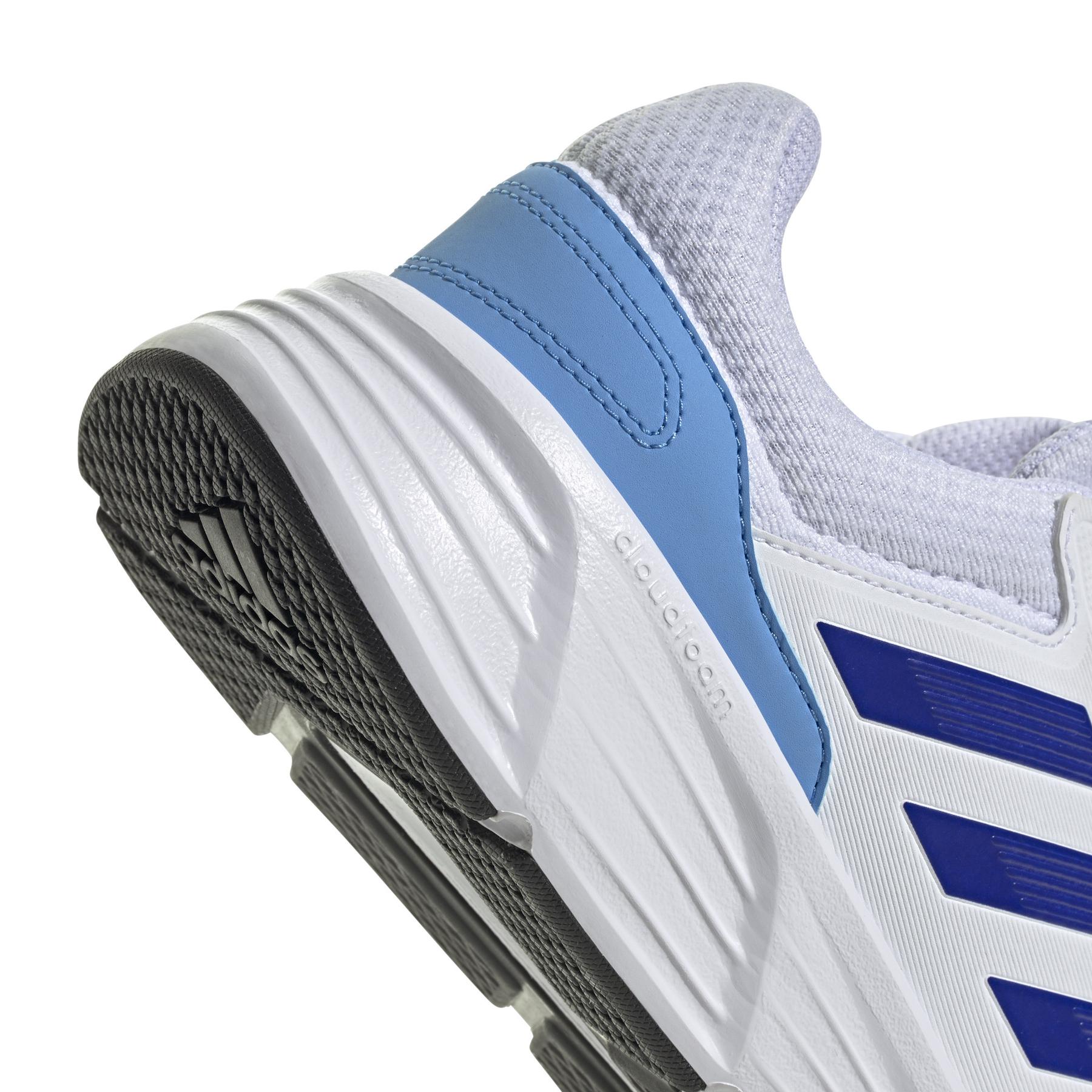 product/a/d/adidas_ie8141_8_footwear_photography_detail_view_1_white.jpg
