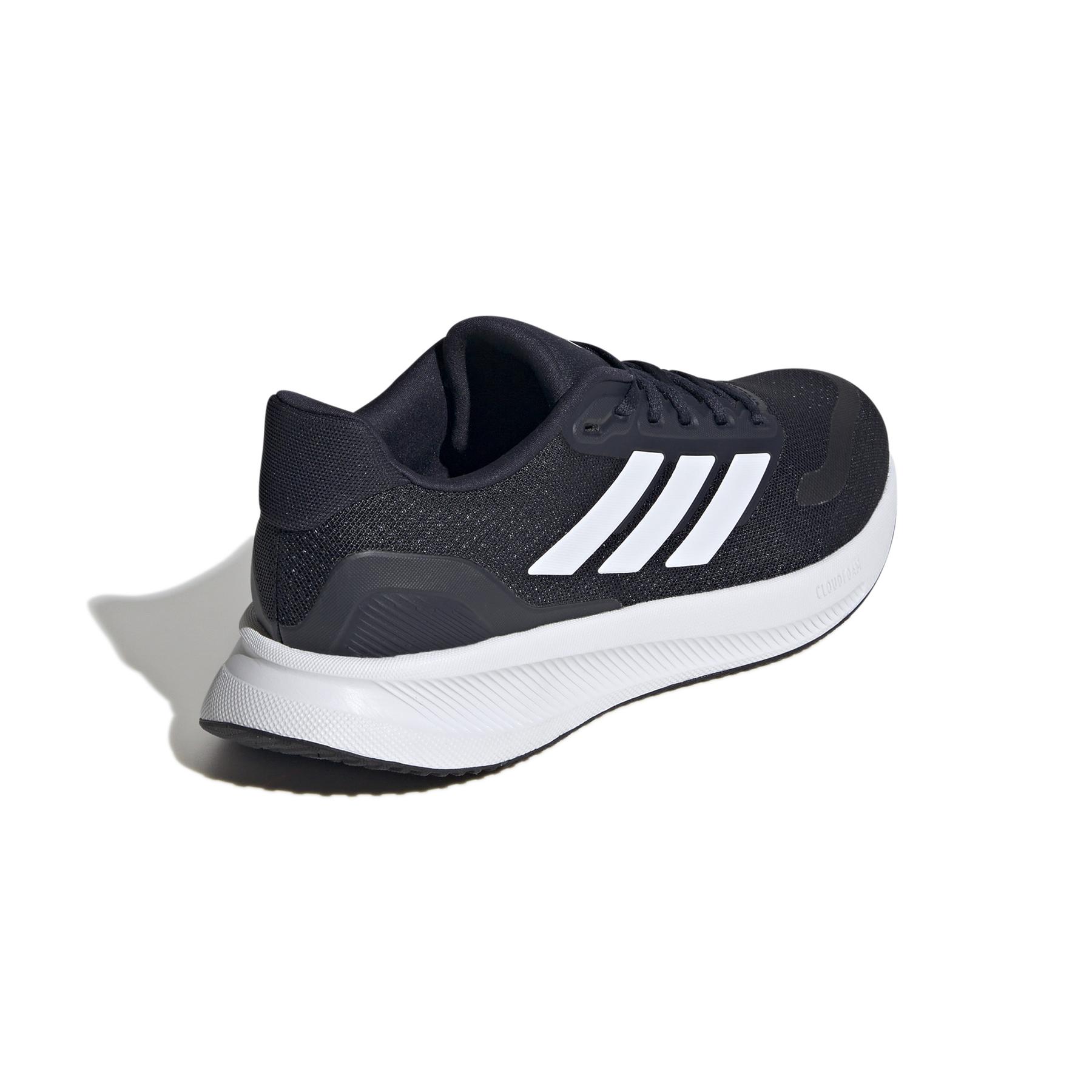 product/a/d/adidas_ie8829_7_footwear_photography_back_lateral_top_view_white.jpg