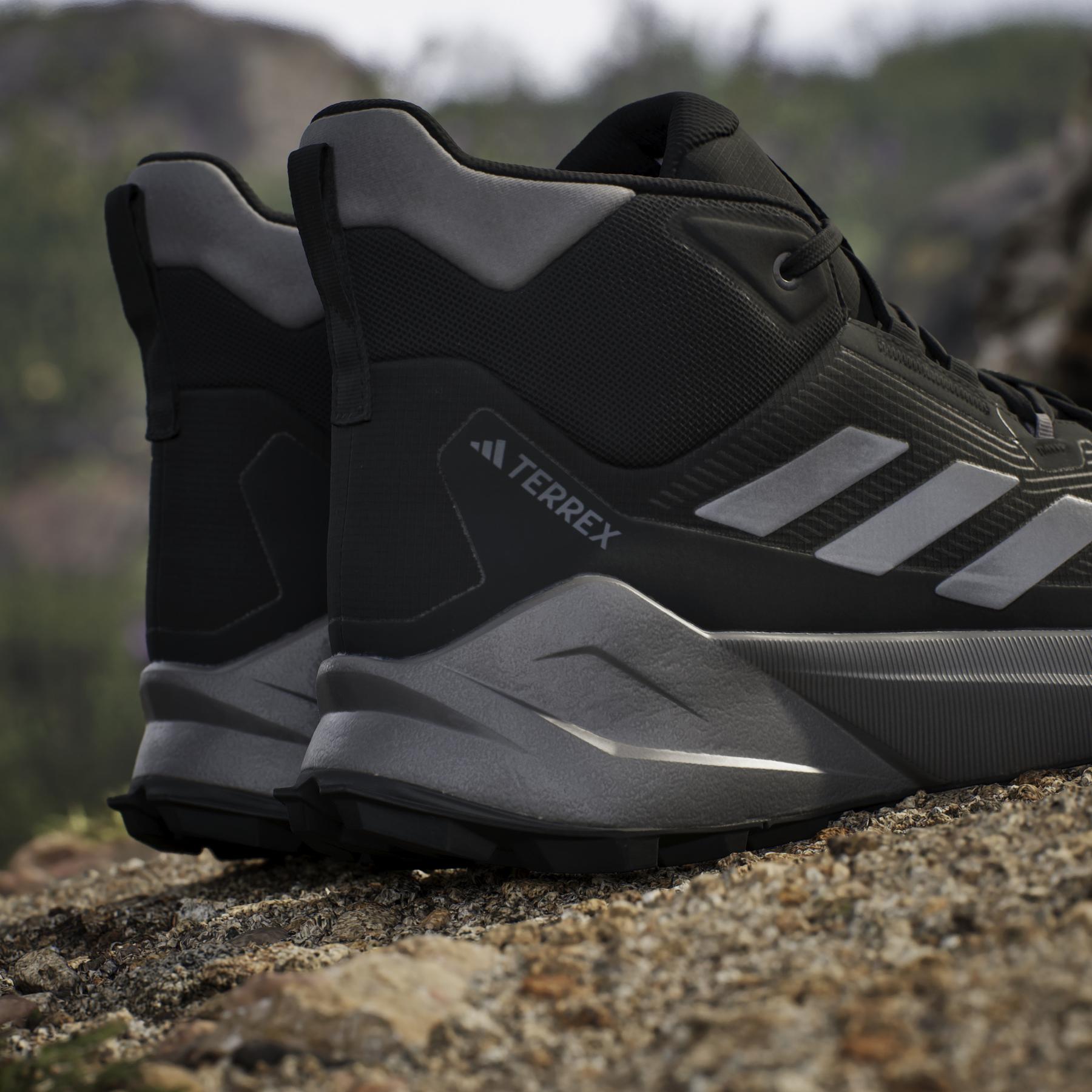 product/a/d/adidas_ie9062_23_footwear_photography_heromrktng_view_10.jpg