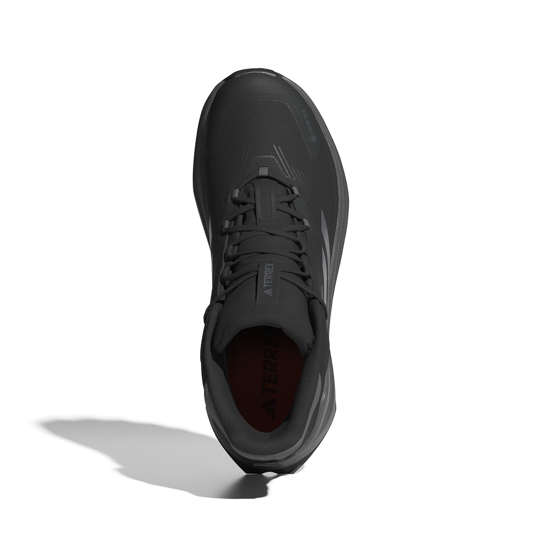 product/a/d/adidas_ie9062_3_footwear_photography_top_portrait_view_white.jpg