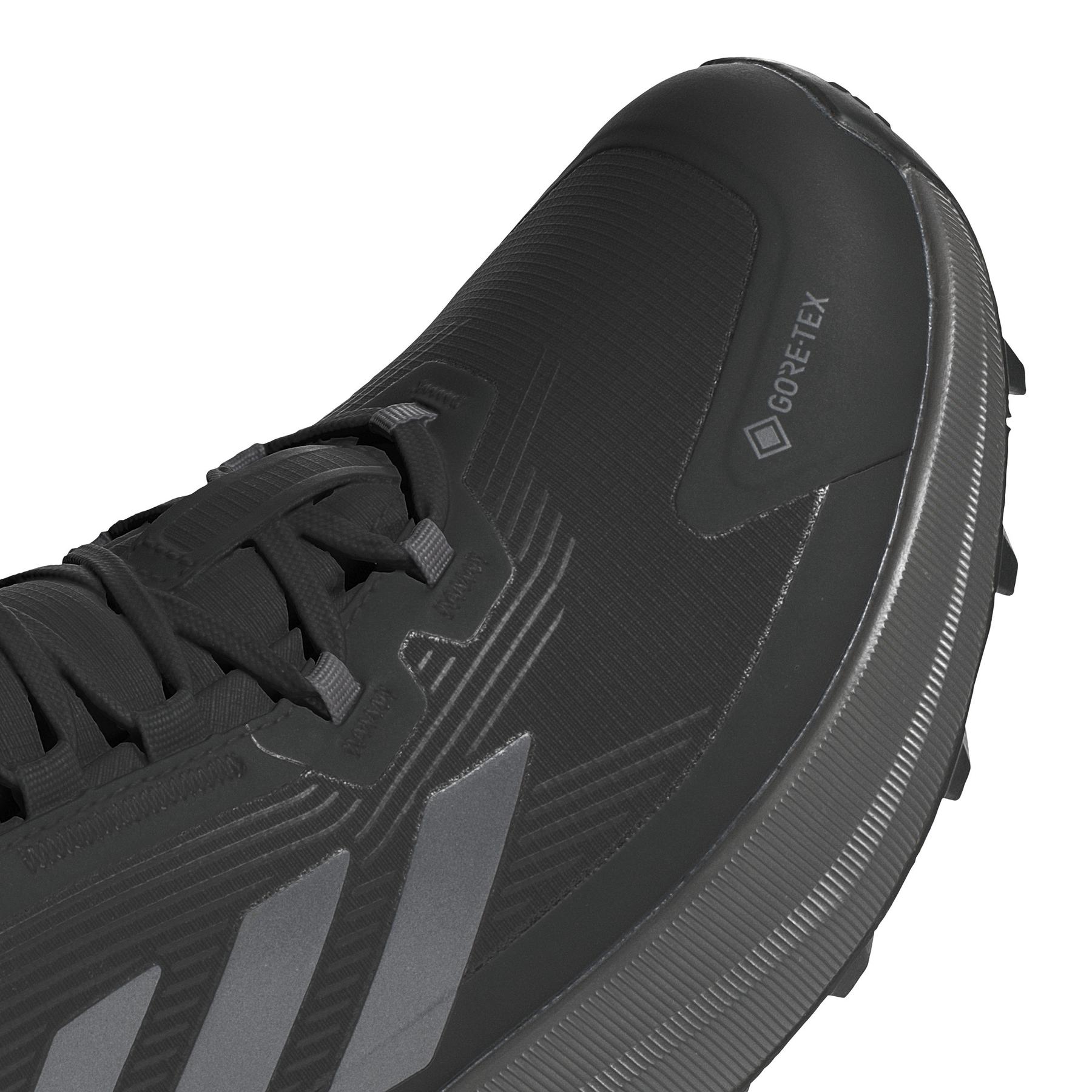 product/a/d/adidas_ie9062_8_footwear_photography_detail_view_1_white.jpg