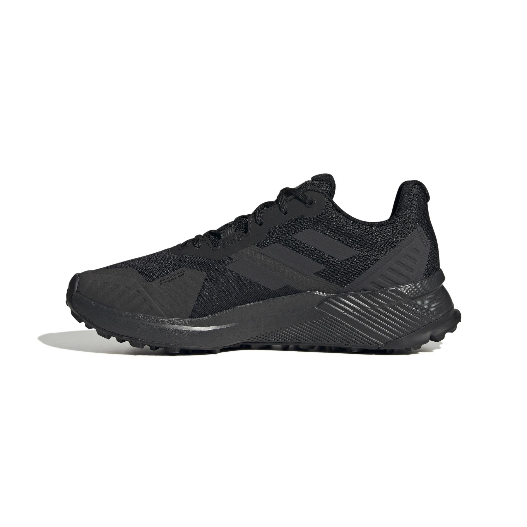 product/a/d/adidas_ie9413_5_footwear_photography_side_medial_center_view_white.jpg