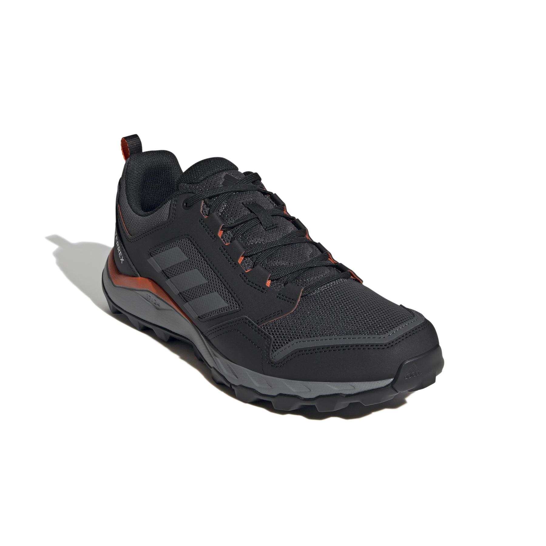 product/a/d/adidas_if0377_6_footwear_photography_front_lateral_top_view_white.jpg