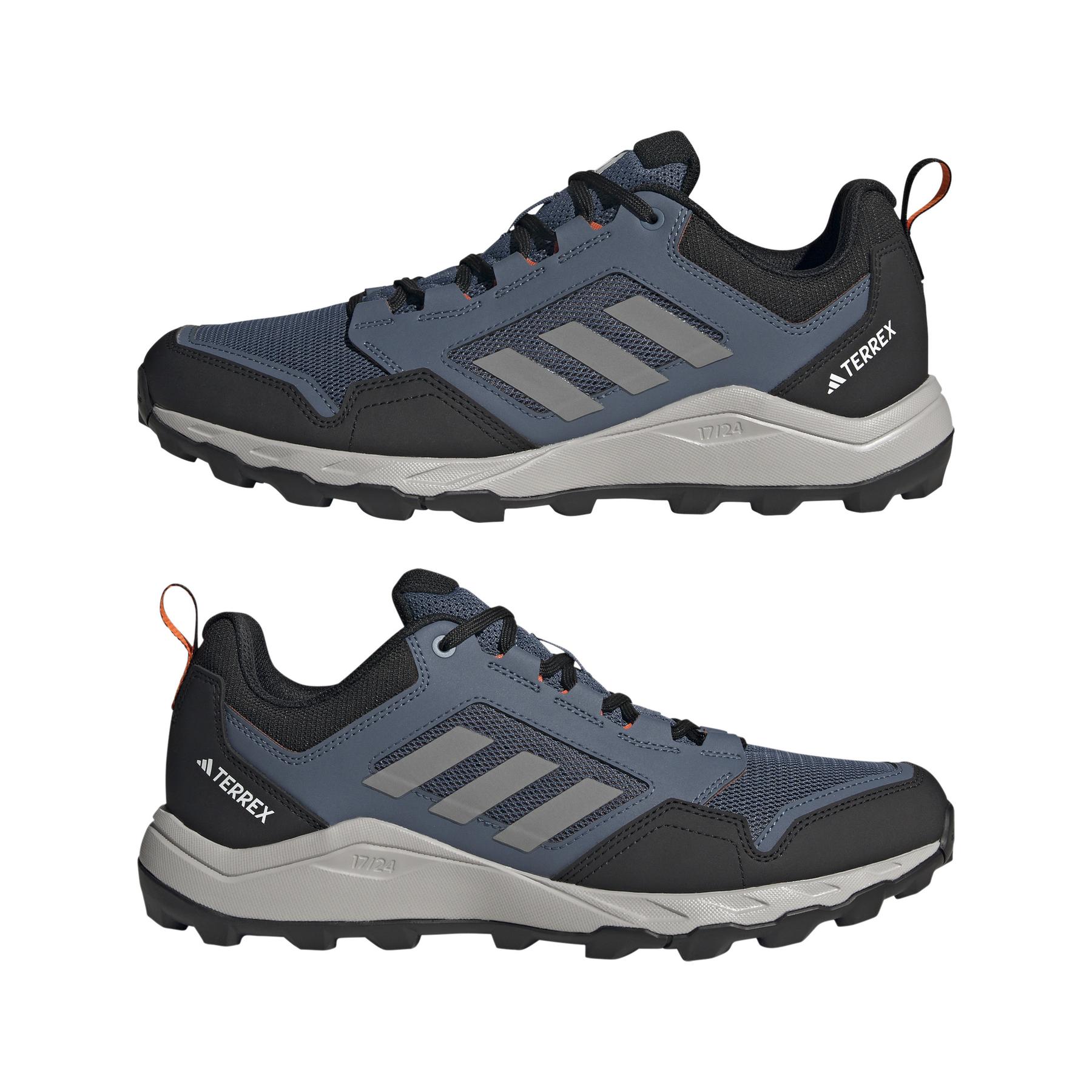 product/a/d/adidas_if2583_10_footwear_photography_mirrored_pair_view_white.jpg