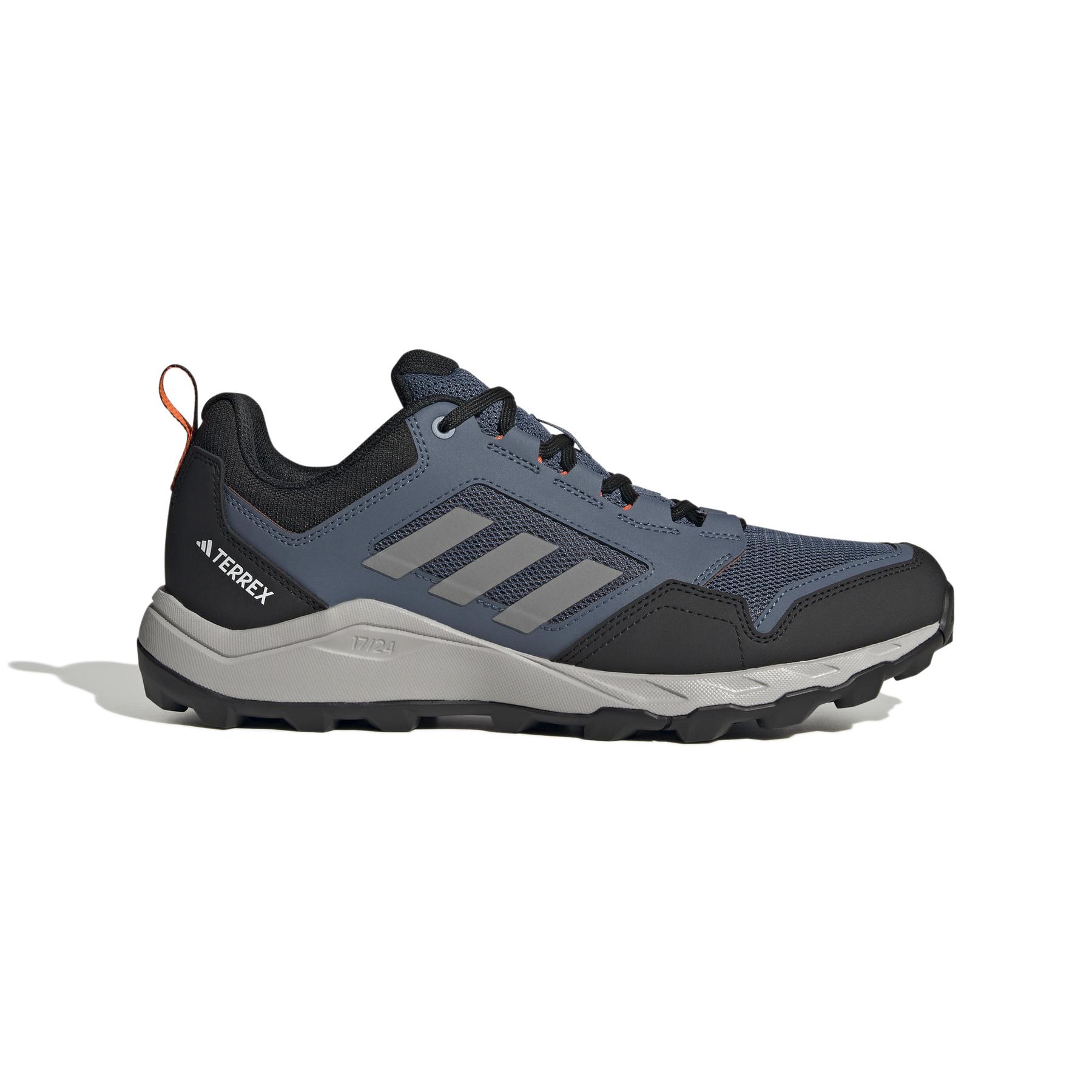 product/a/d/adidas_if2583_1_footwear_photography_side_lateral_center_view_white.jpg