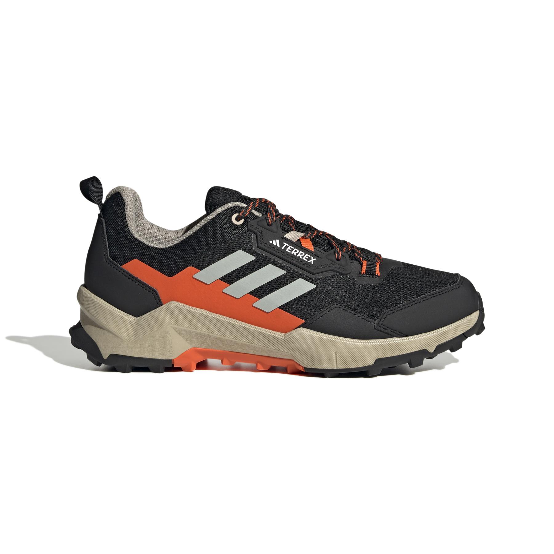 product/a/d/adidas_if4867_1_footwear_photography_side_lateral_center_view_white_xx.jpg