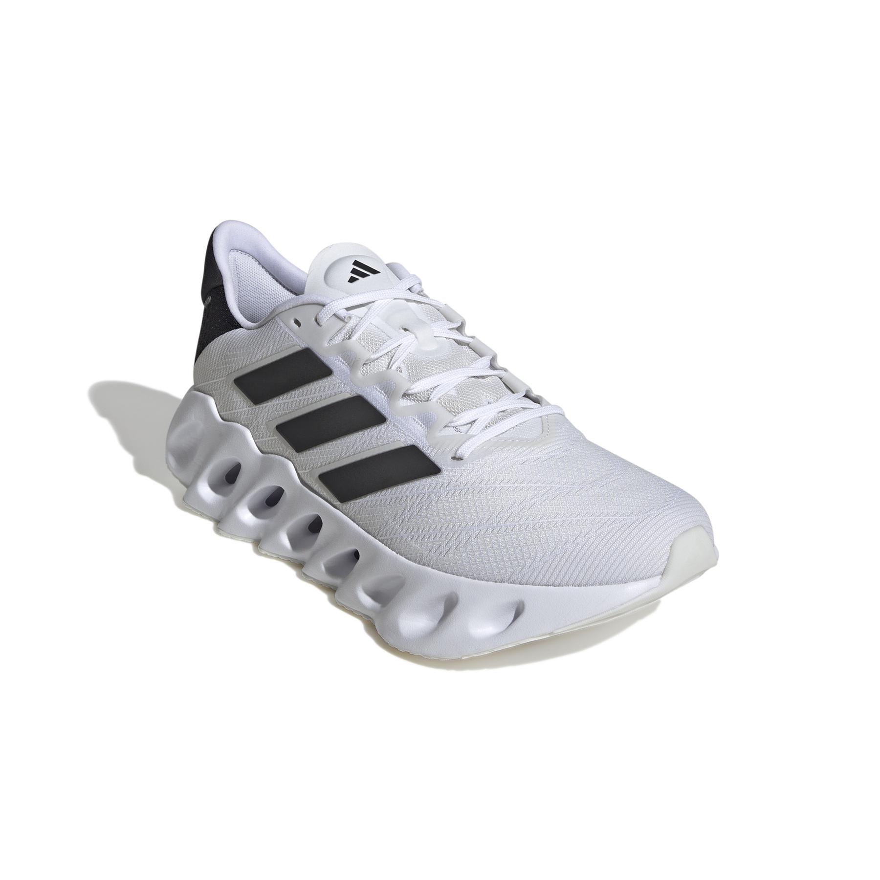 product/a/d/adidas_if6757_6_footwear_photography_front_lateral_top_view_white.jpg