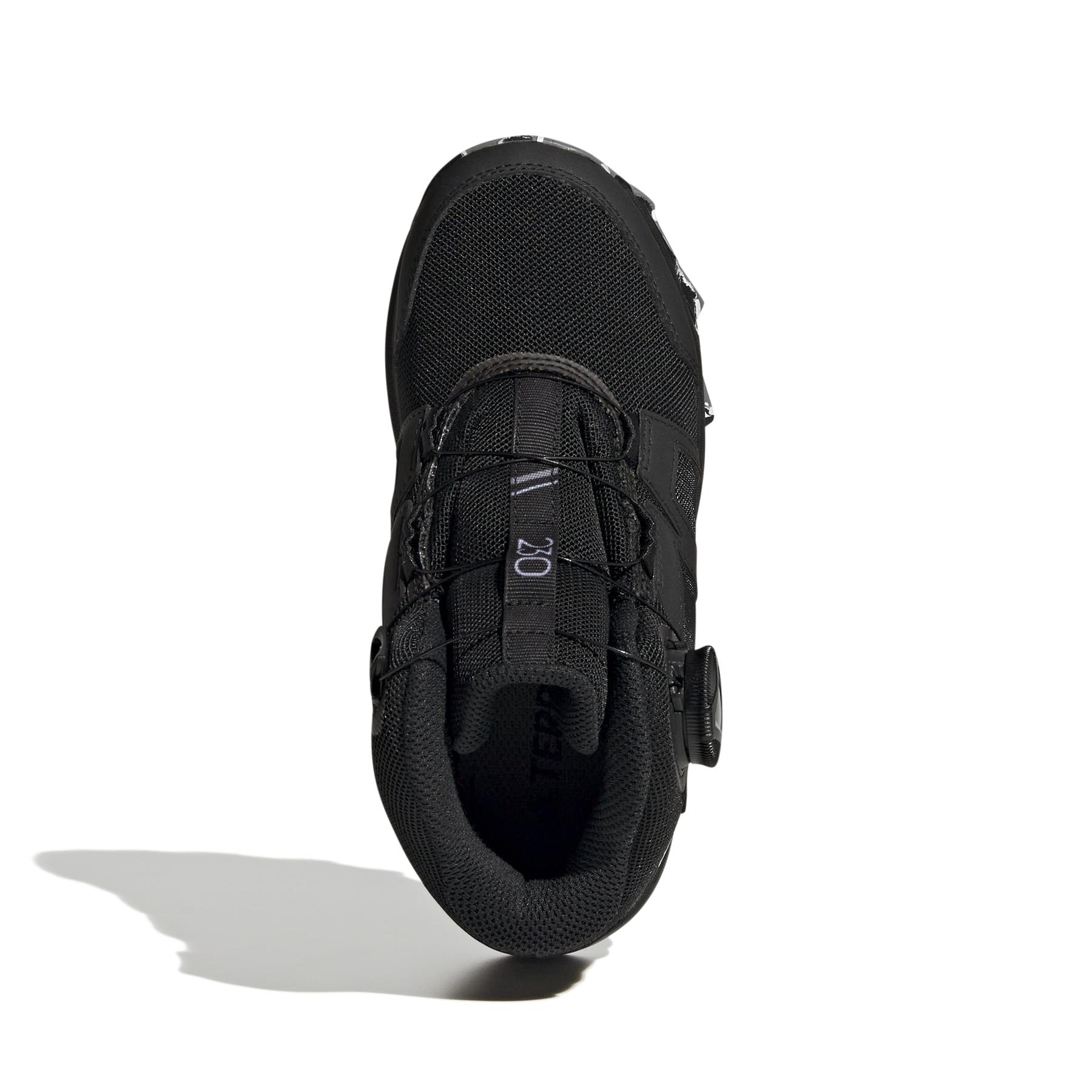 product/a/d/adidas_if7508_3_footwear_photography_top_portrait_view_white.jpg