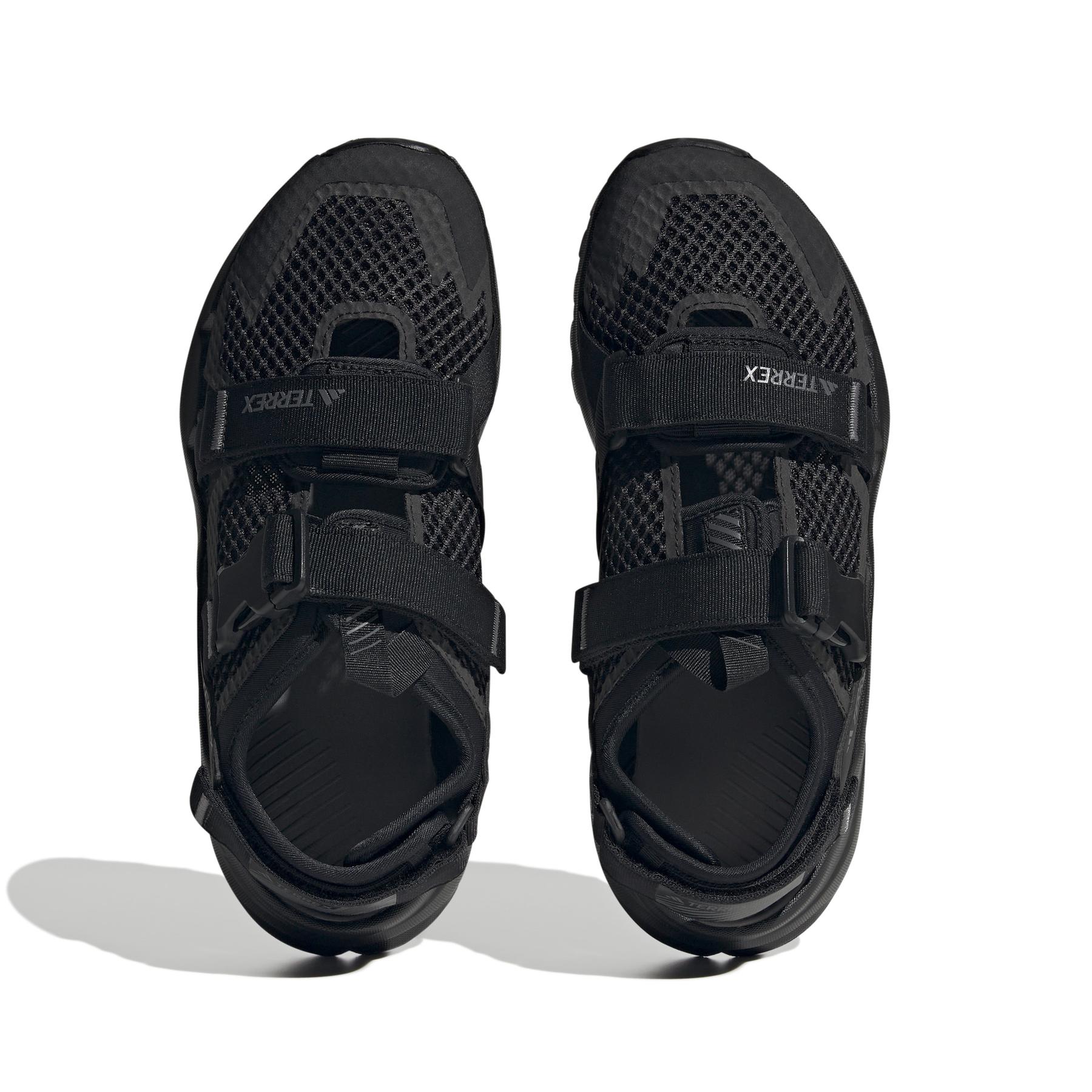 product/a/d/adidas_if7596_3_footwear_photography_top_portrait_view_white-nw052424.jpg