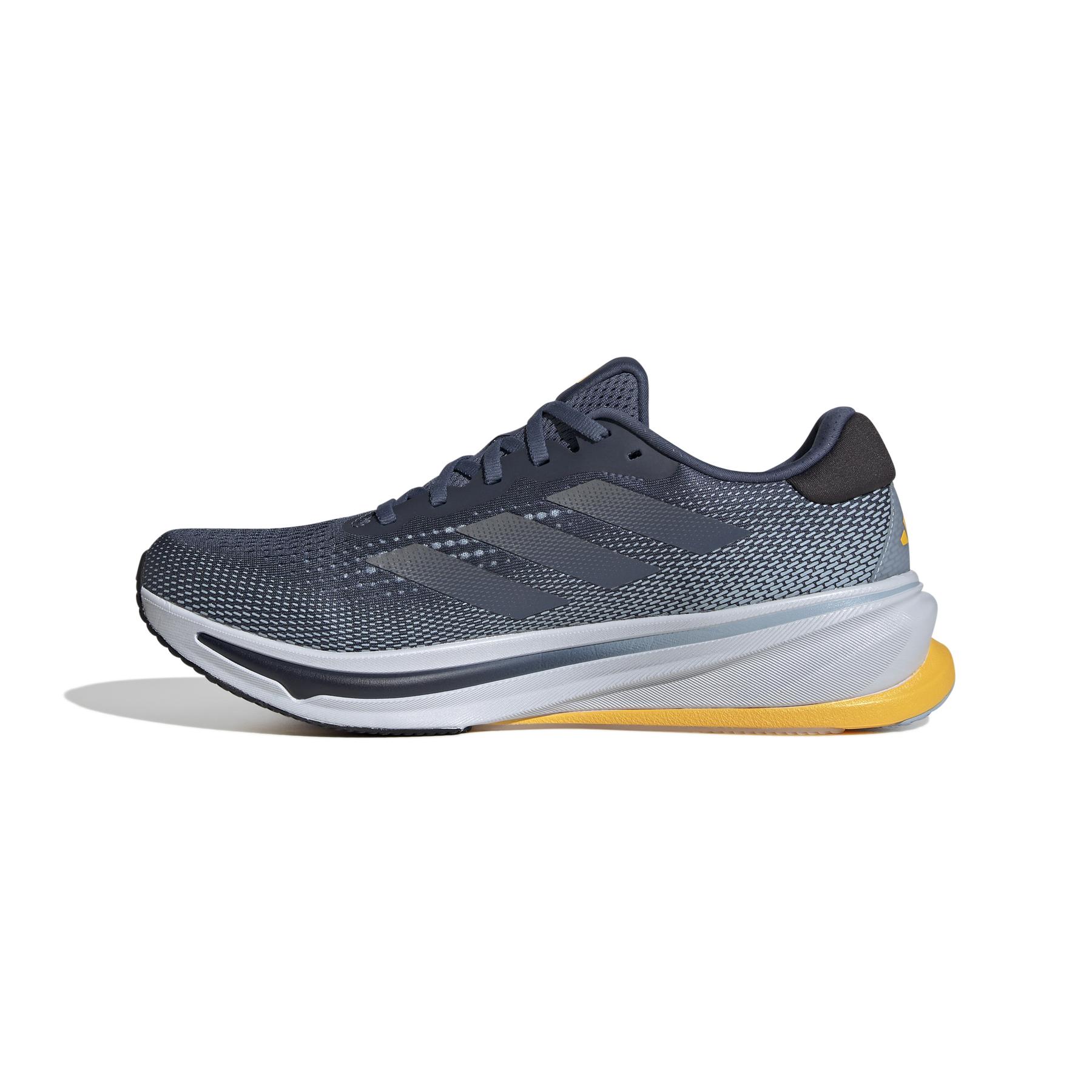product/a/d/adidas_if9837_5_footwear_photography_side_medial_center_view_white-030824.jpg