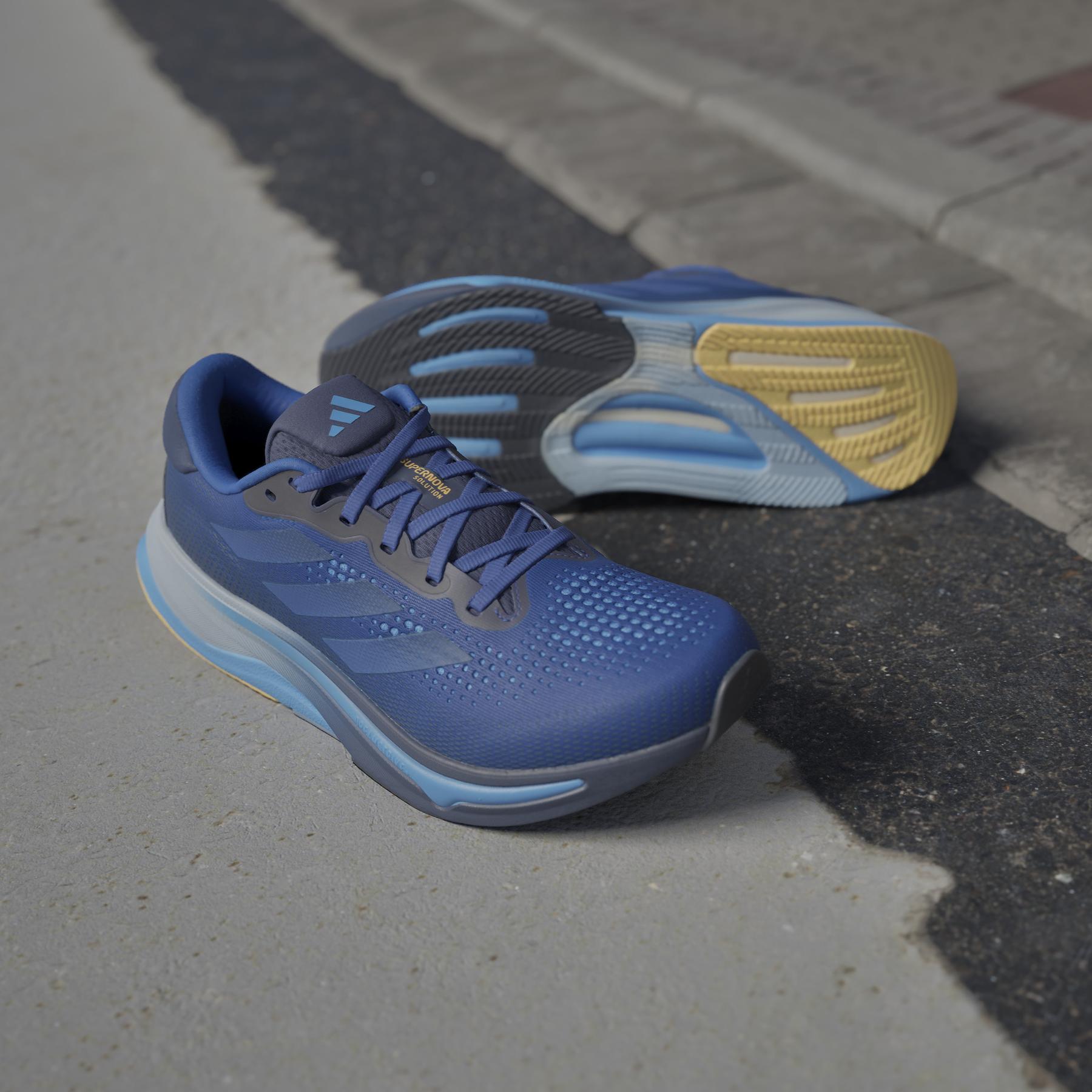 product/a/d/adidas_ig5849_23_footwear_photography_heromrktng_view_8_white-nw032224.jpg