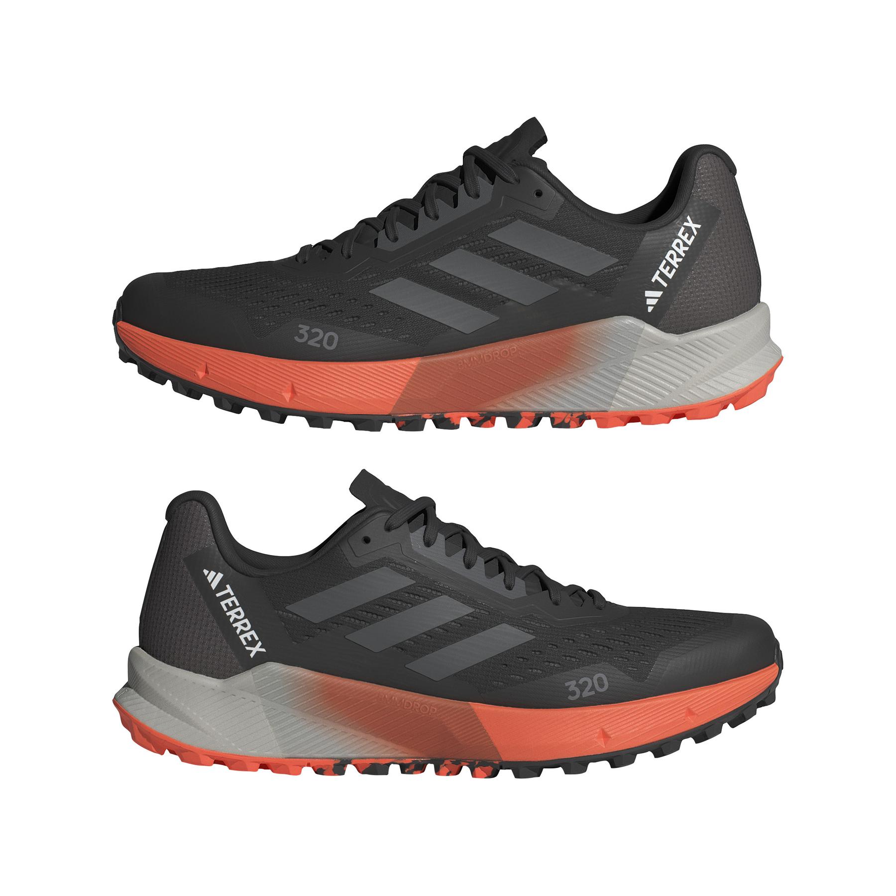 product/a/d/adidas_ig8018_11_footwear_photography_mirrored_pair_view_white.jpg