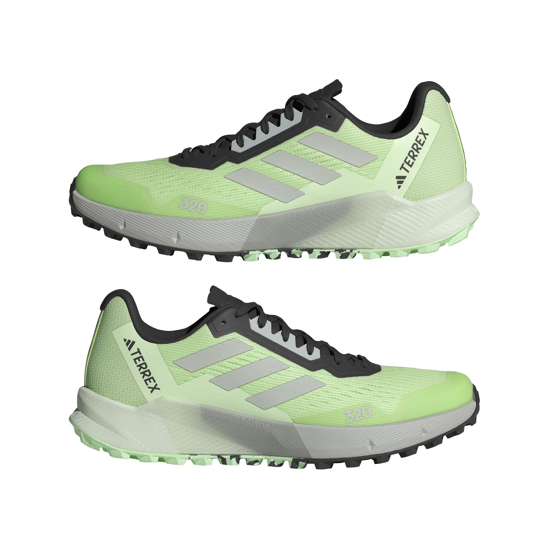 product/a/d/adidas_ig8019_11_footwear_photography_mirrored_pair_view_white.jpg