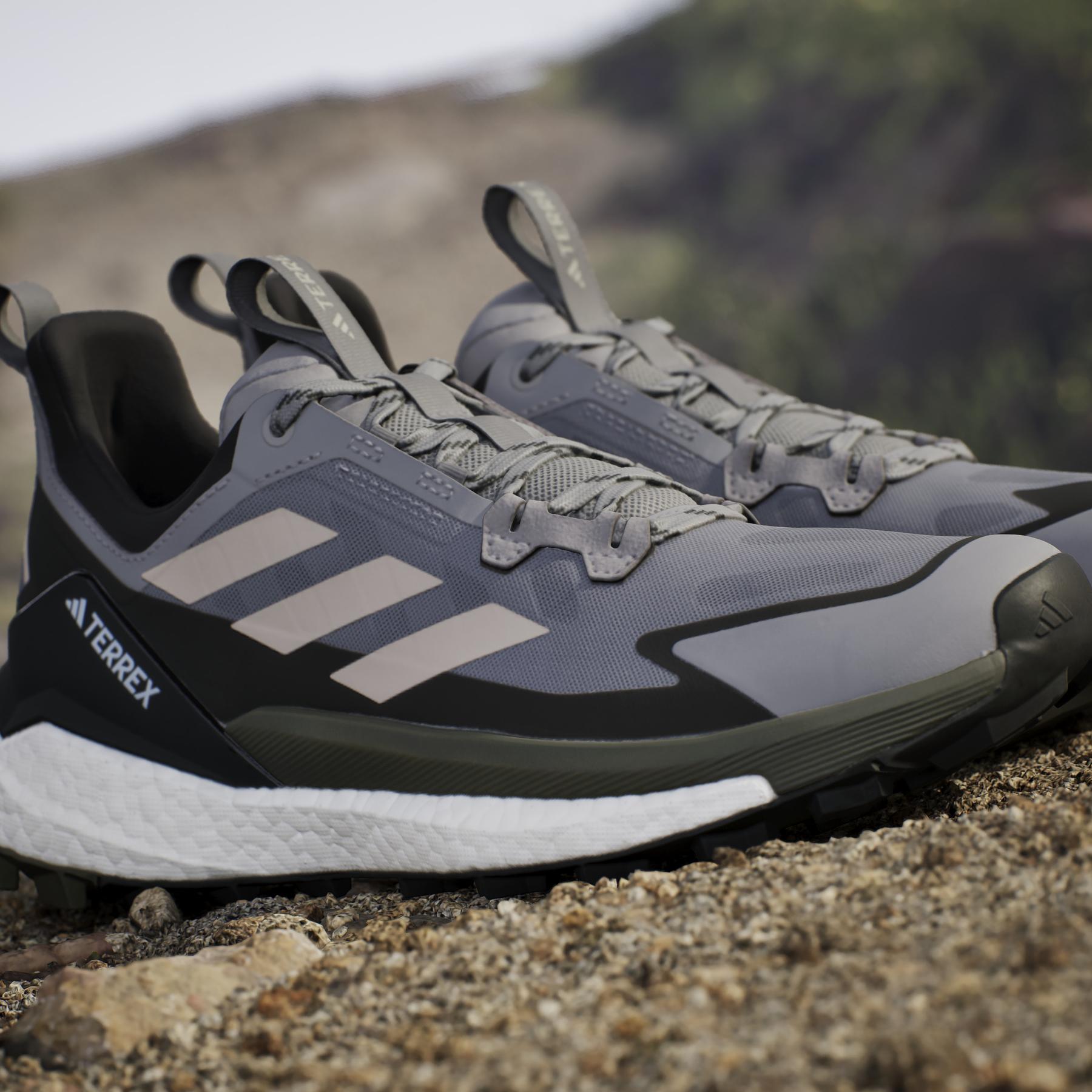 product/a/d/adidas_ig8881_20_footwear_photography_heromrktng_view_9.jpg