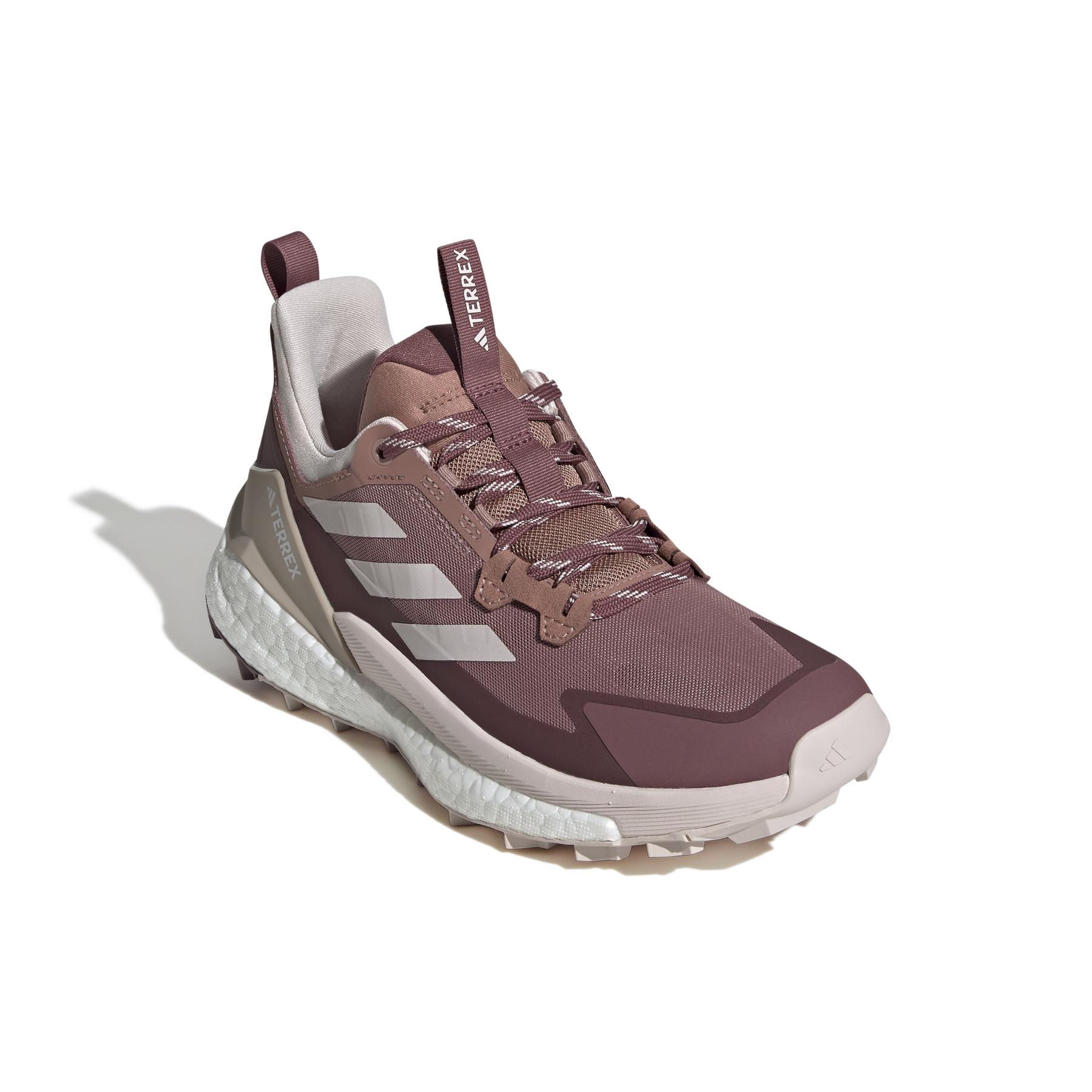 product/a/d/adidas_ih0614_6_footwear_photography_front_lateral_top_view_white-nw091625.jpg