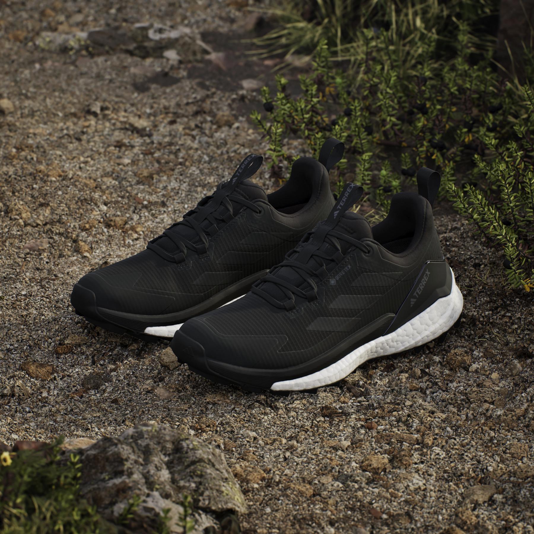 product/a/d/adidas_ih0671_20_footwear_photography_heromrktng_view_5.jpg