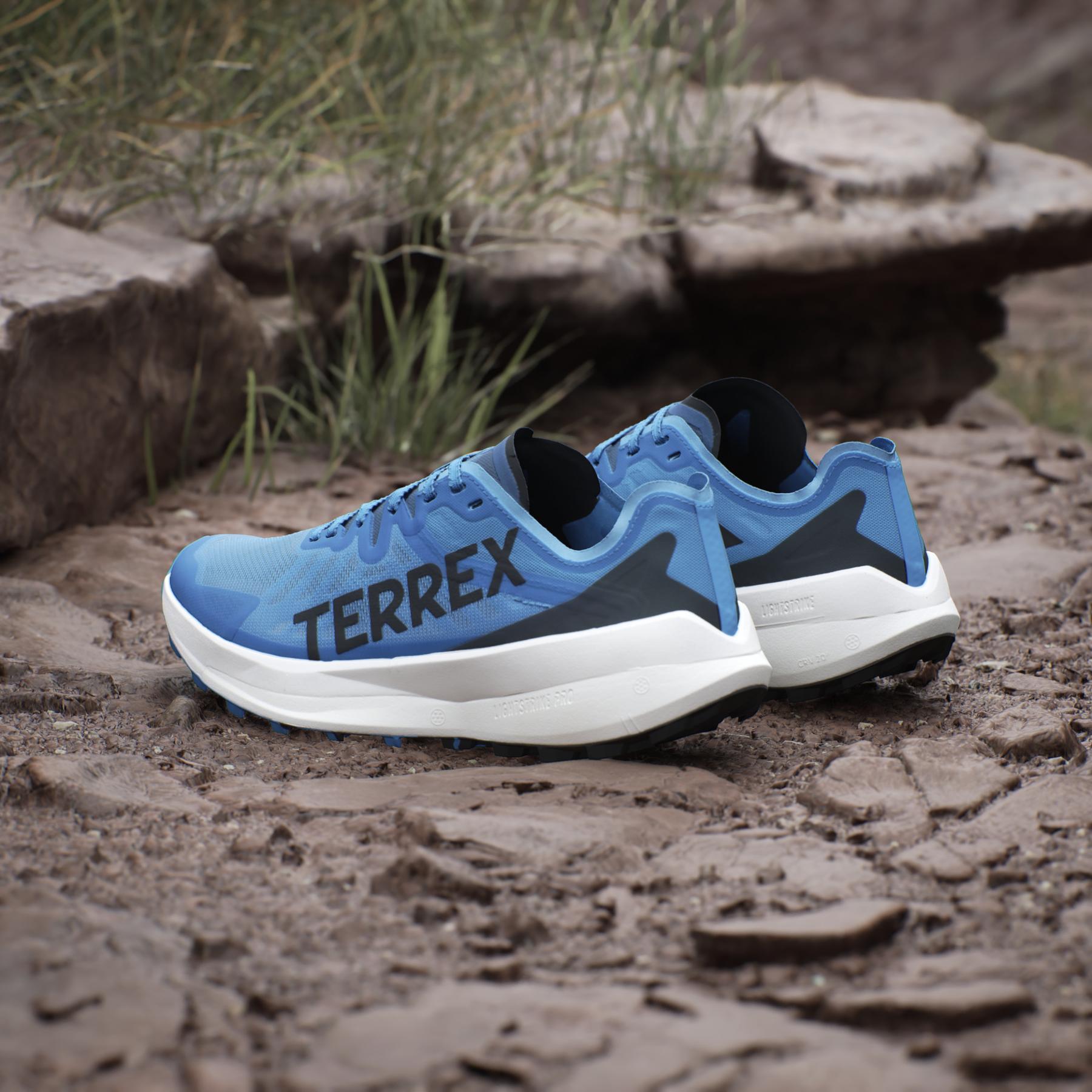 product/a/d/adidas_ih0980_19_footwear_photography_heromrktng_view_6.jpg