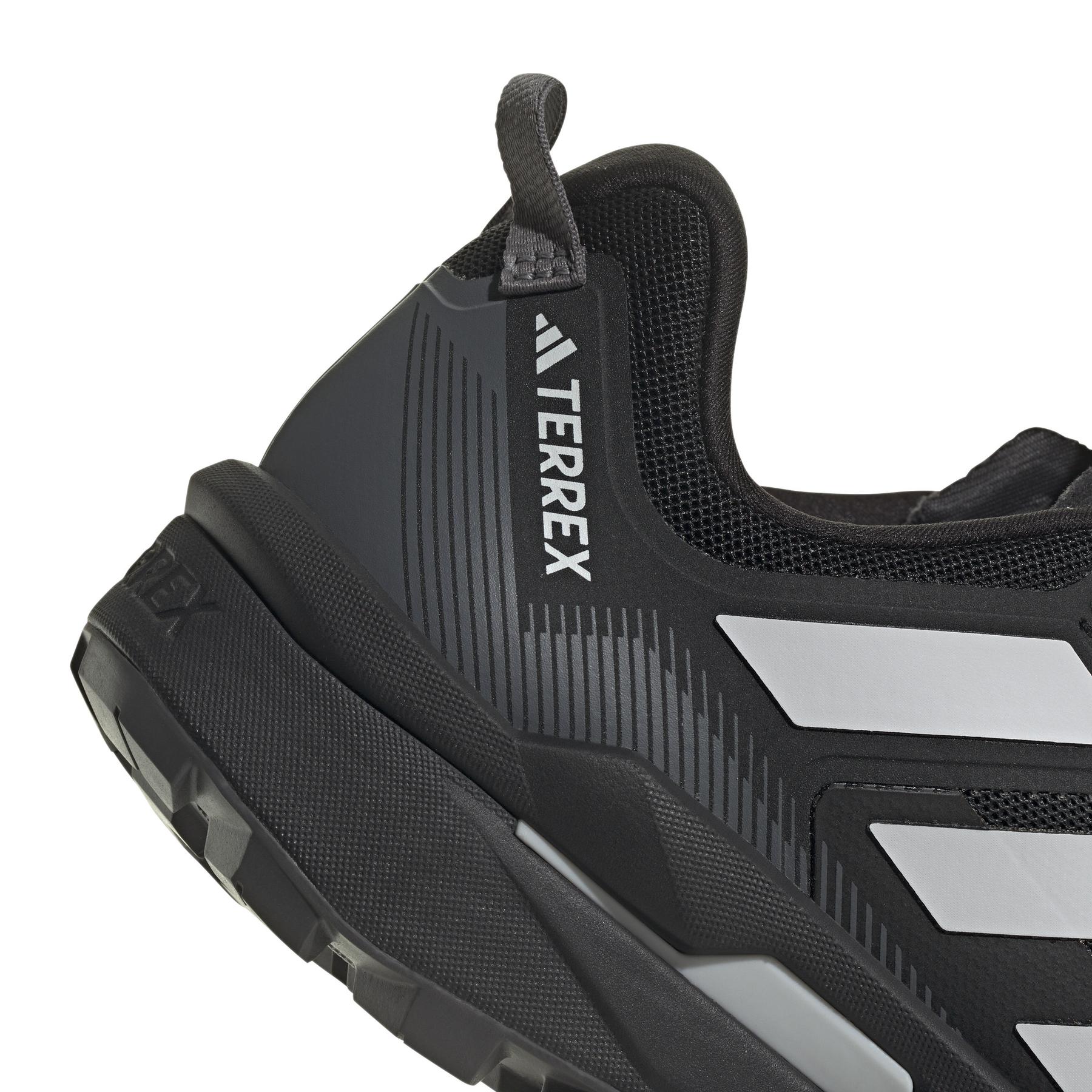 product/a/d/adidas_ih1090_9_footwear_photography_detail_view_2_white-nw091625.jpg