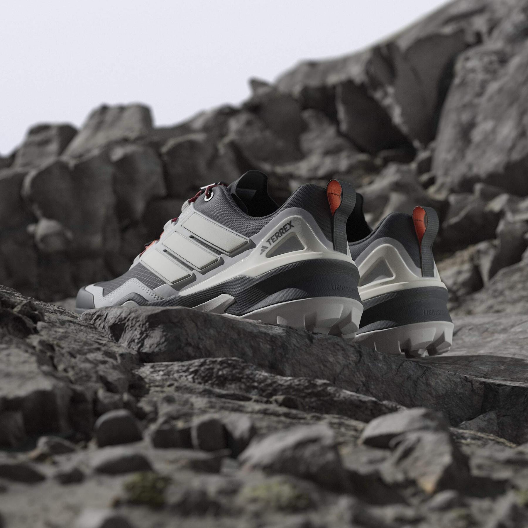 product/a/d/adidas_ih2802_19_footwear_photography_heromrktng_view_6-nw091625.jpg