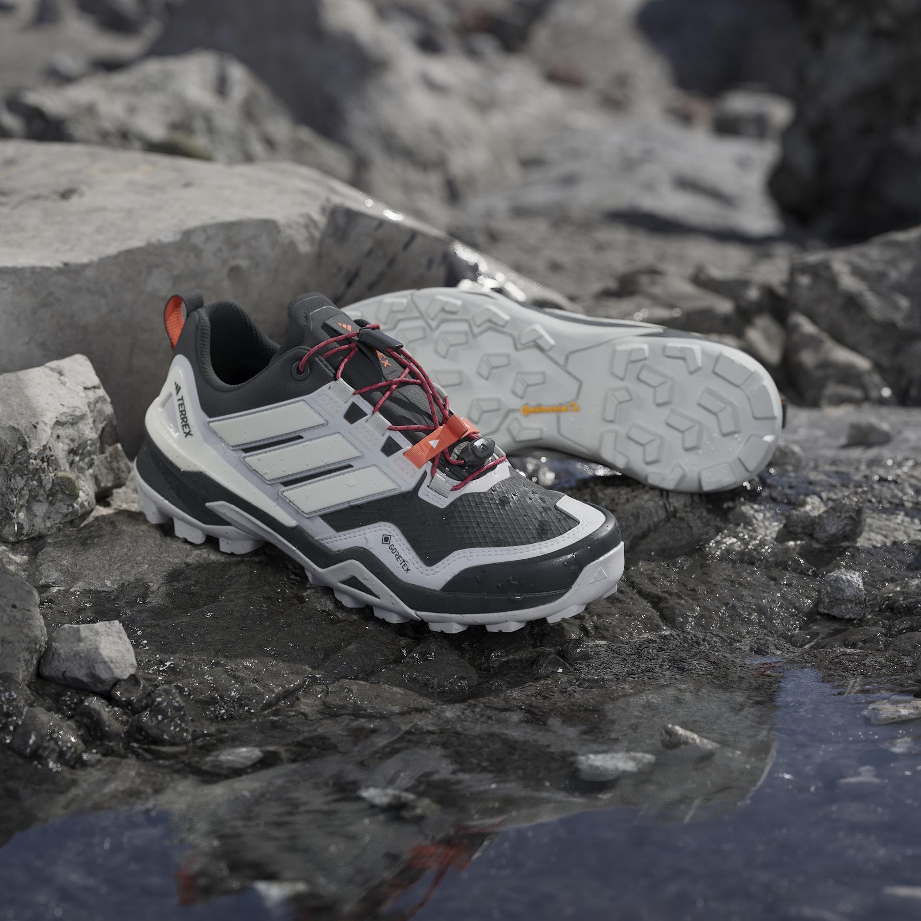 product/a/d/adidas_ih2802_cblack-owhite-greone_17.jpg