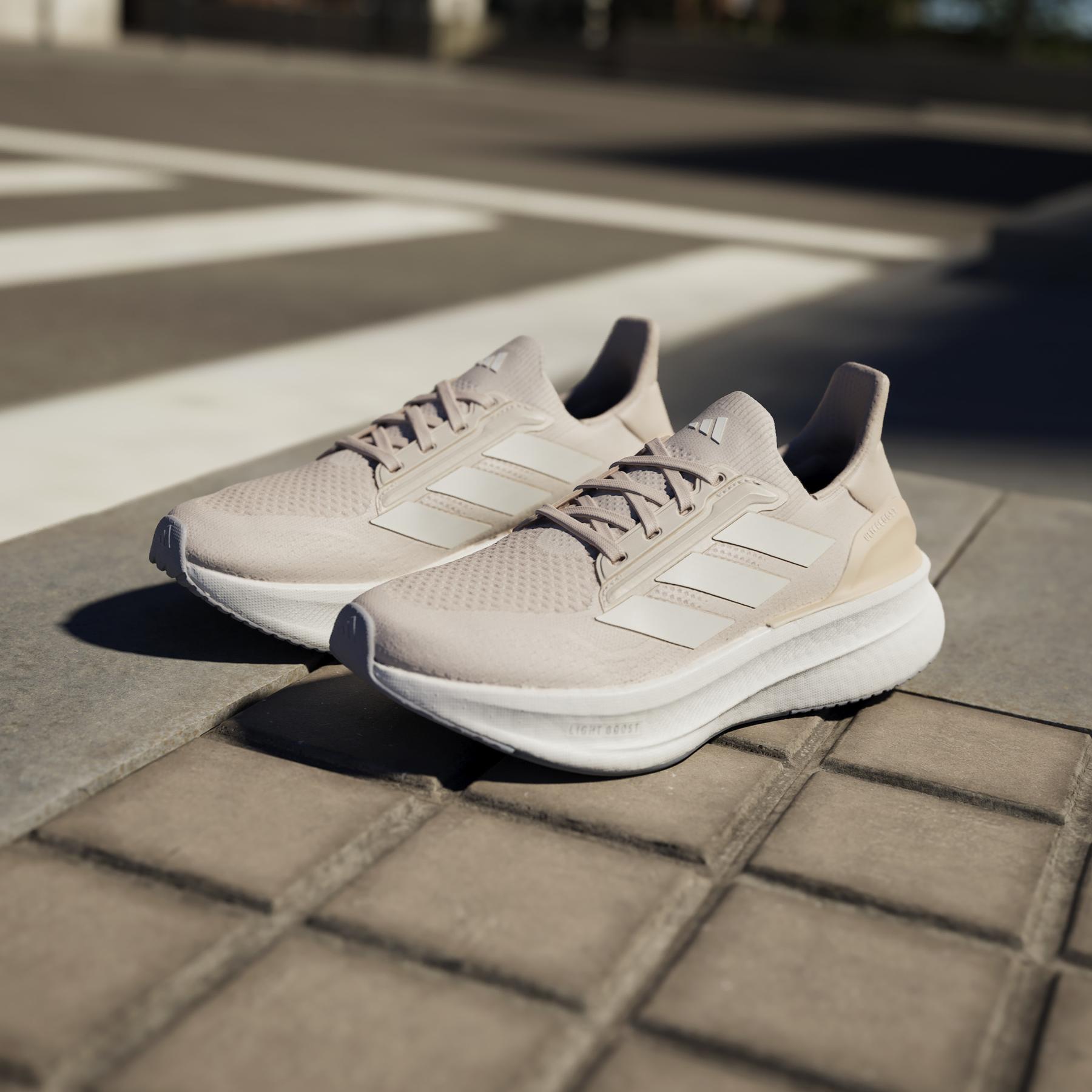 product/a/d/adidas_ih3104_20_footwear_photography_heromrktng_view_5-nw091625.jpg