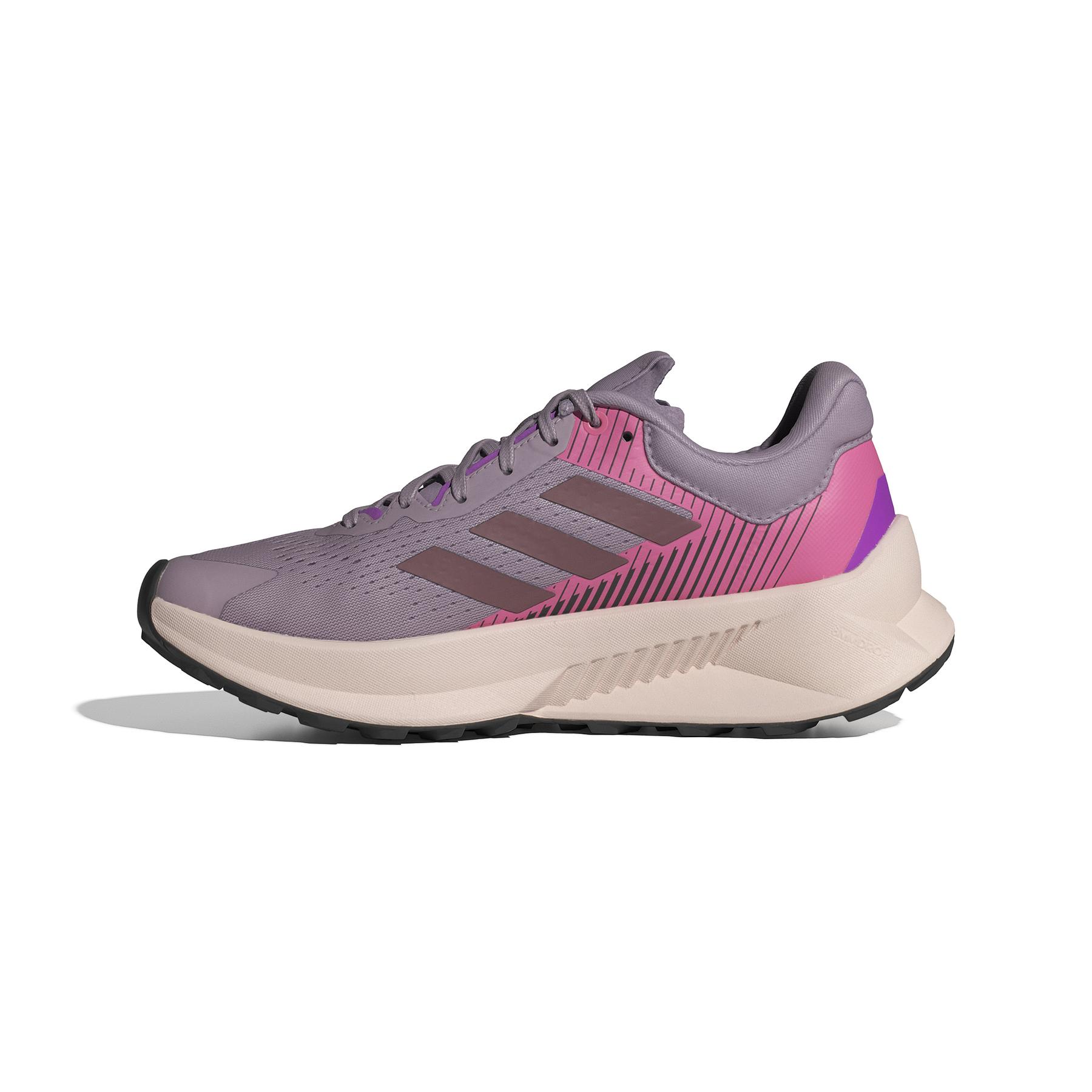 product/a/d/adidas_ih3446_5_footwear_photography_side_medial_center_view_white.jpg