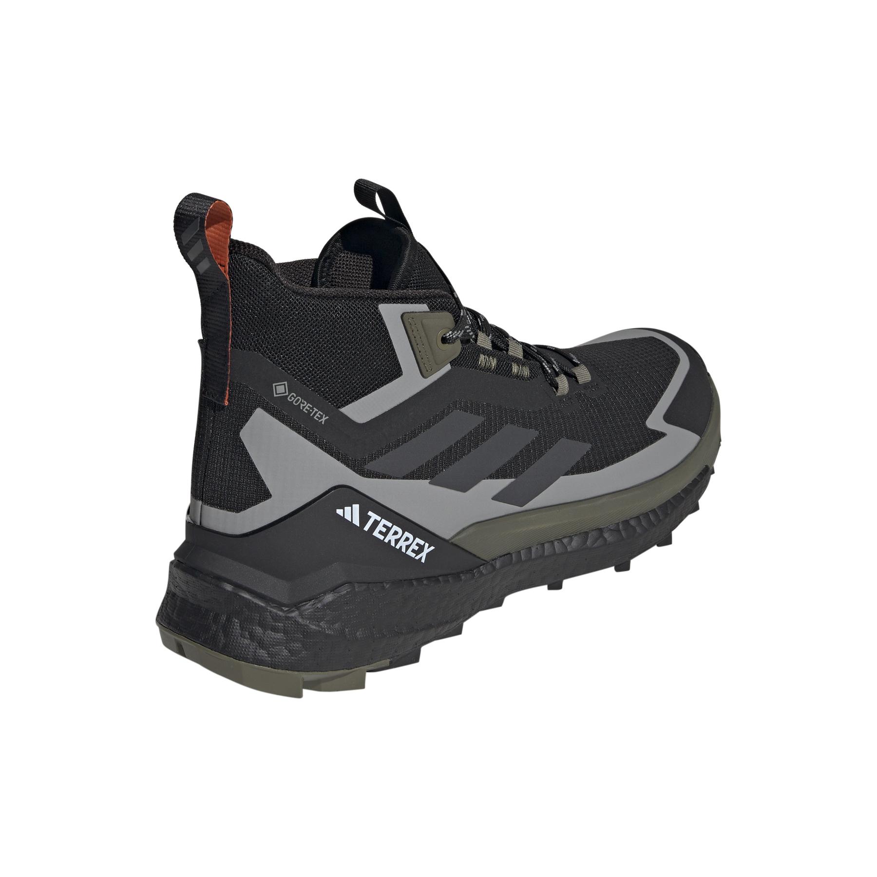 product/a/d/adidas_ih3526_cblack-carbon-olistr_7.jpg