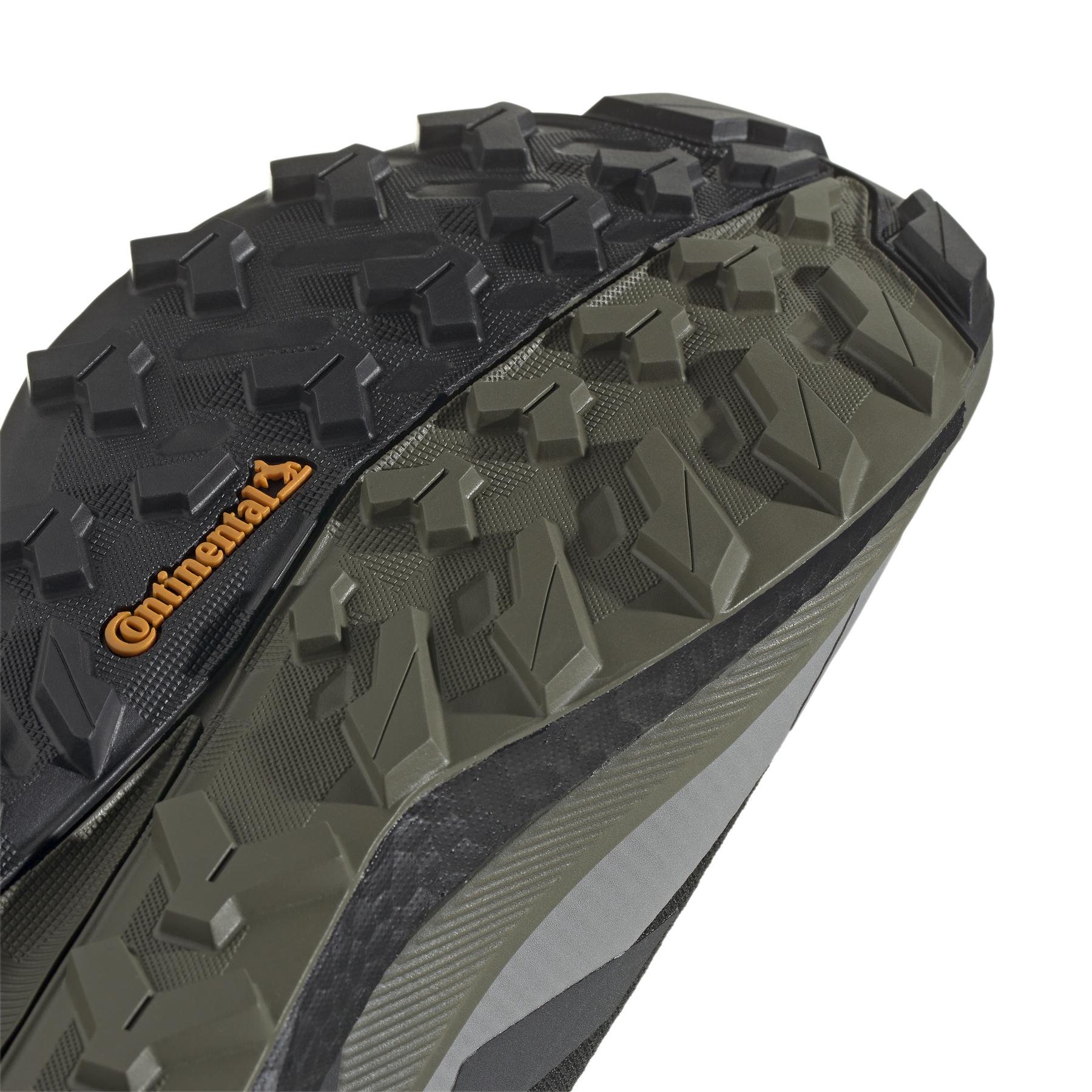product/a/d/adidas_ih3526_cblack-carbon-olistr_9.jpg