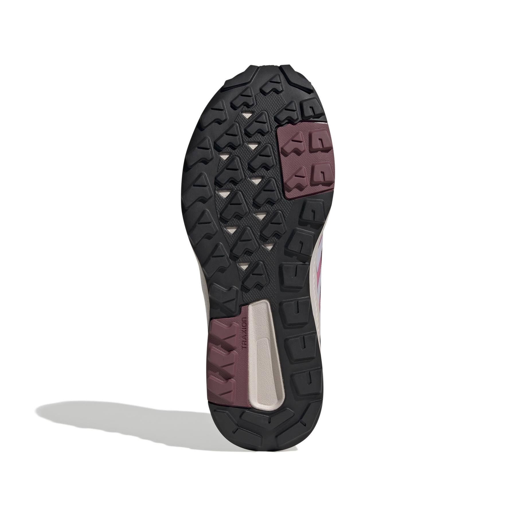 product/a/d/adidas_ih3549_4_footwear_photography_bottom_view_white.jpg