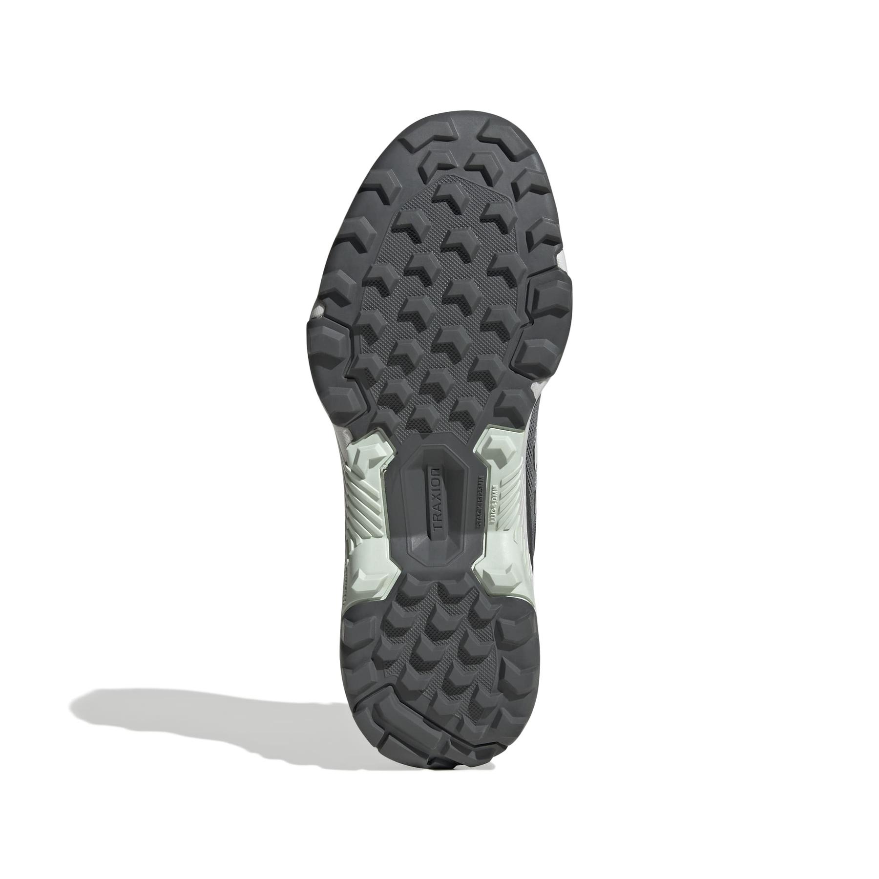 product/a/d/adidas_ih3589_4_footwear_photography_bottom_view_white-nw091625.jpg