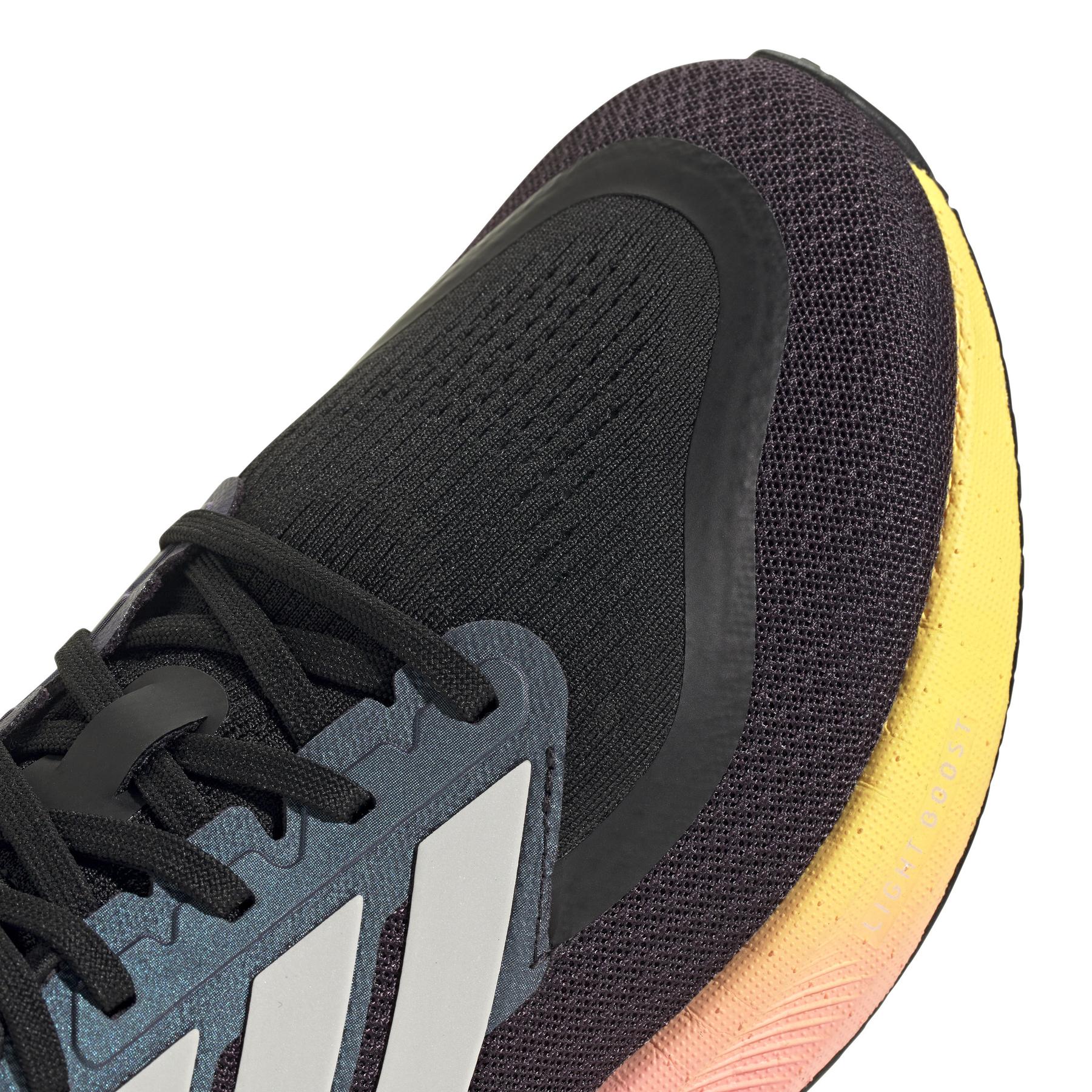 product/a/d/adidas_ih3833_8_footwear_photography_detail_view_1_white.jpg
