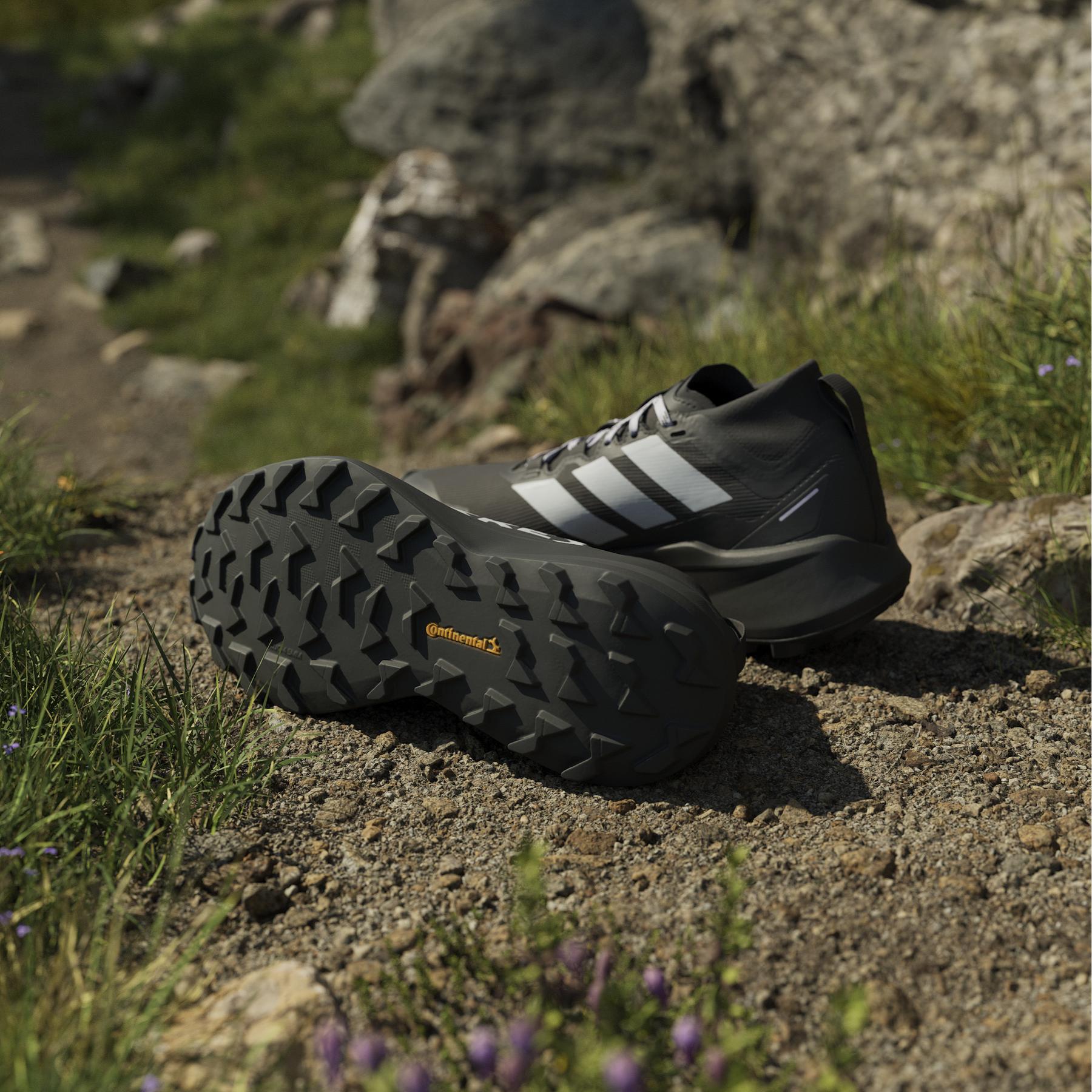 product/a/d/adidas_ih5358_19_footwear_photography_heromrktng_view_4-nw091625.jpg