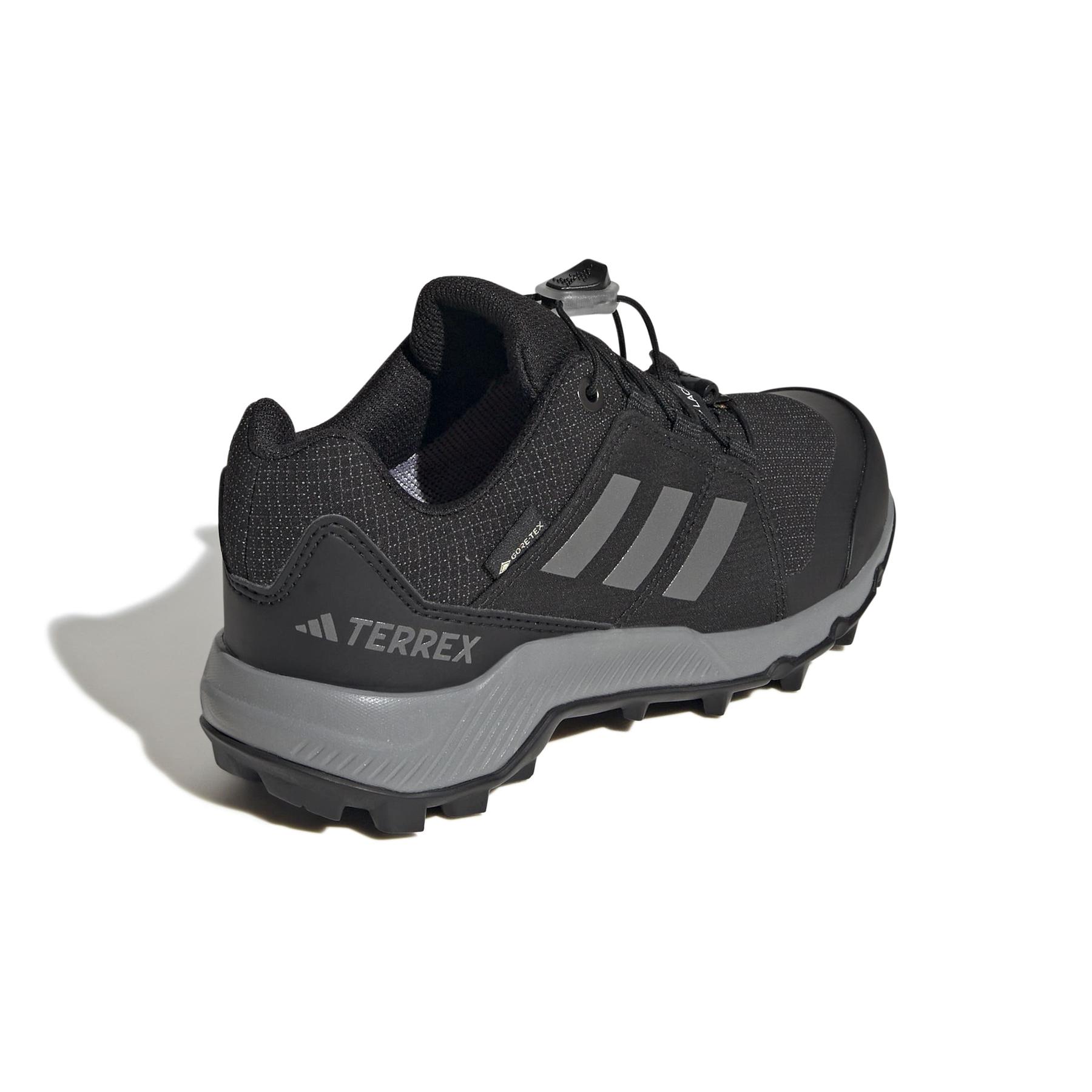 product/a/d/adidas_ih5511_7_footwear_photography_back_lateral_top_view_white-nw091625.jpg
