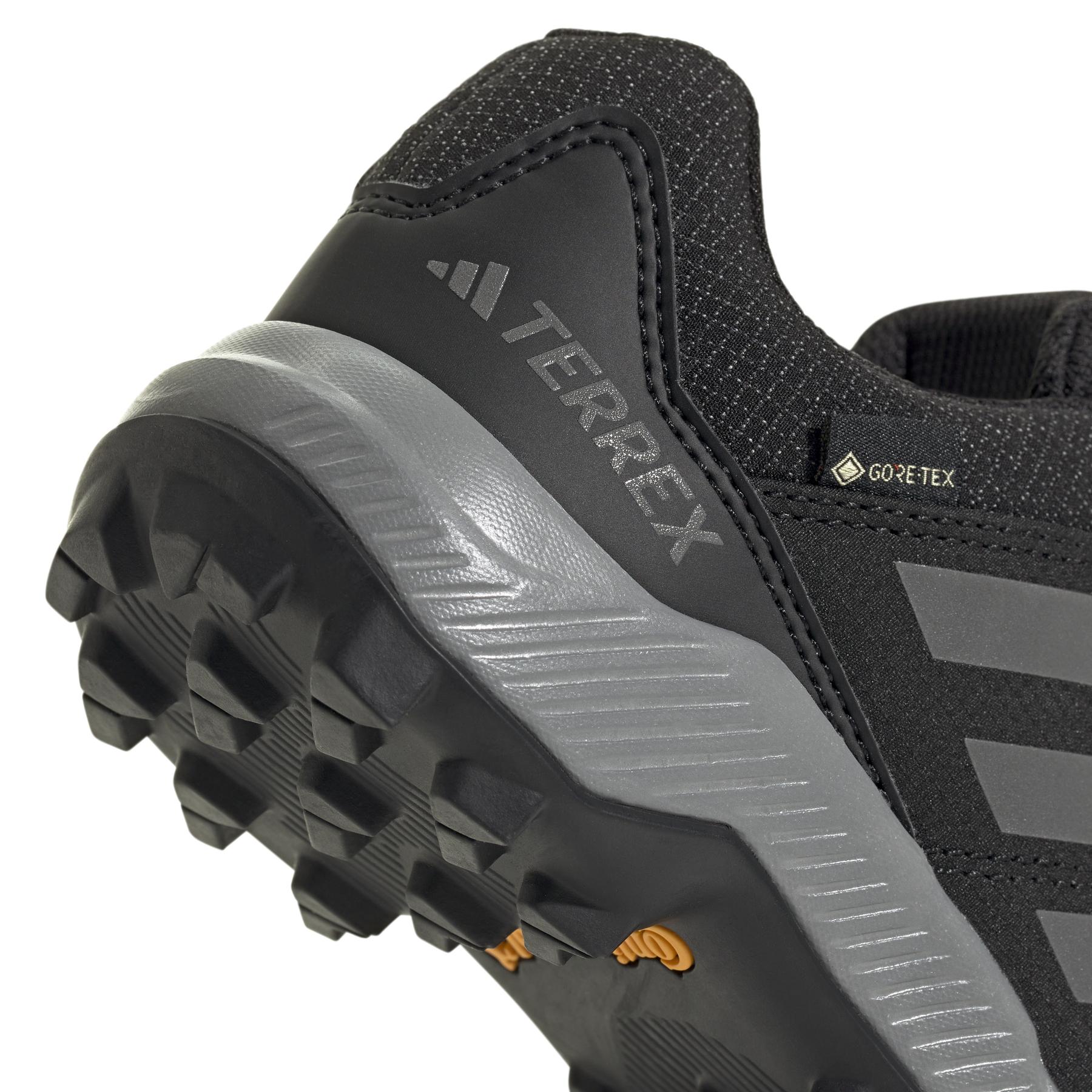 product/a/d/adidas_ih5511_cblack-grethr-cblack_8.jpg