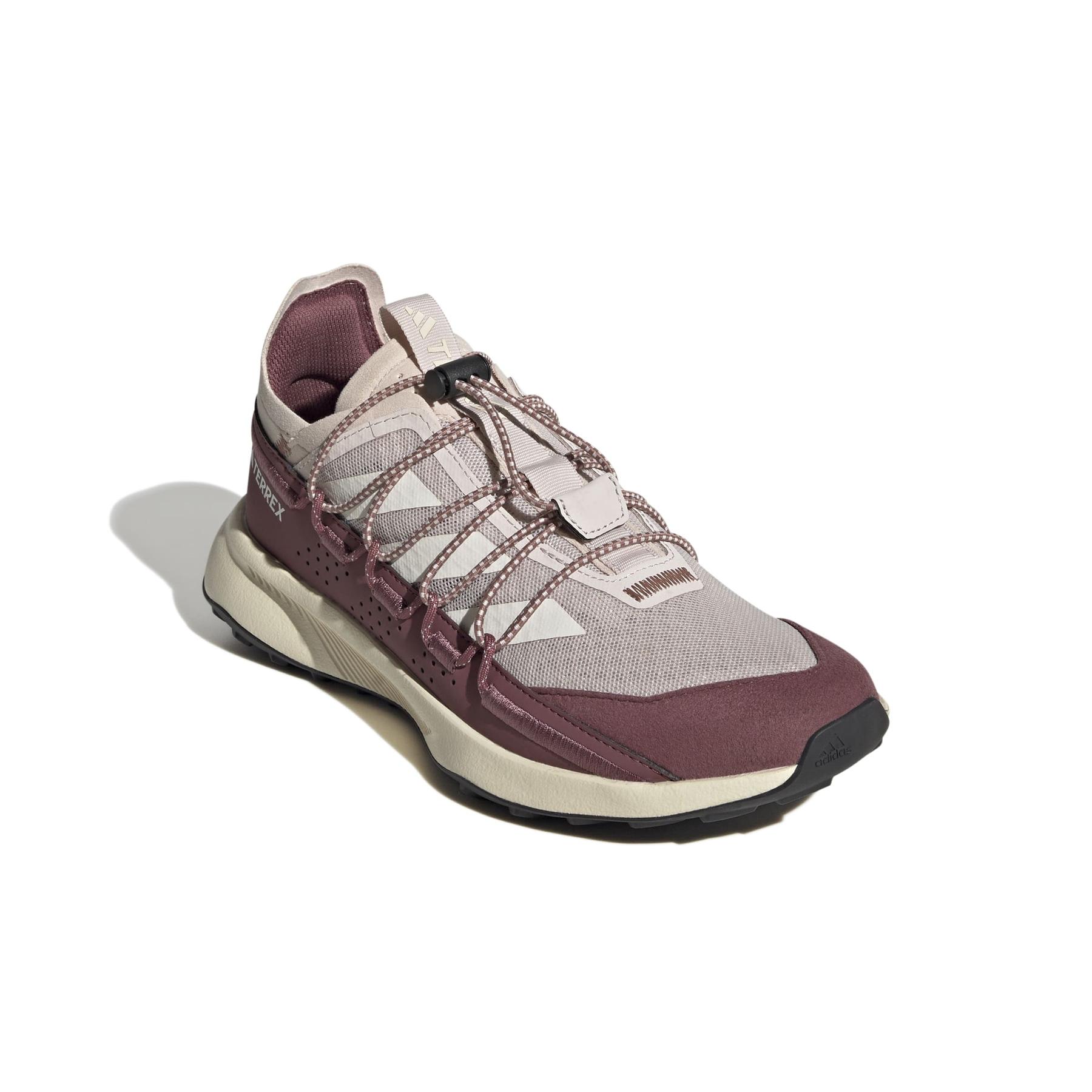 product/a/d/adidas_ih6112_6_footwear_photography_front_lateral_top_view_white-nw091625.jpg