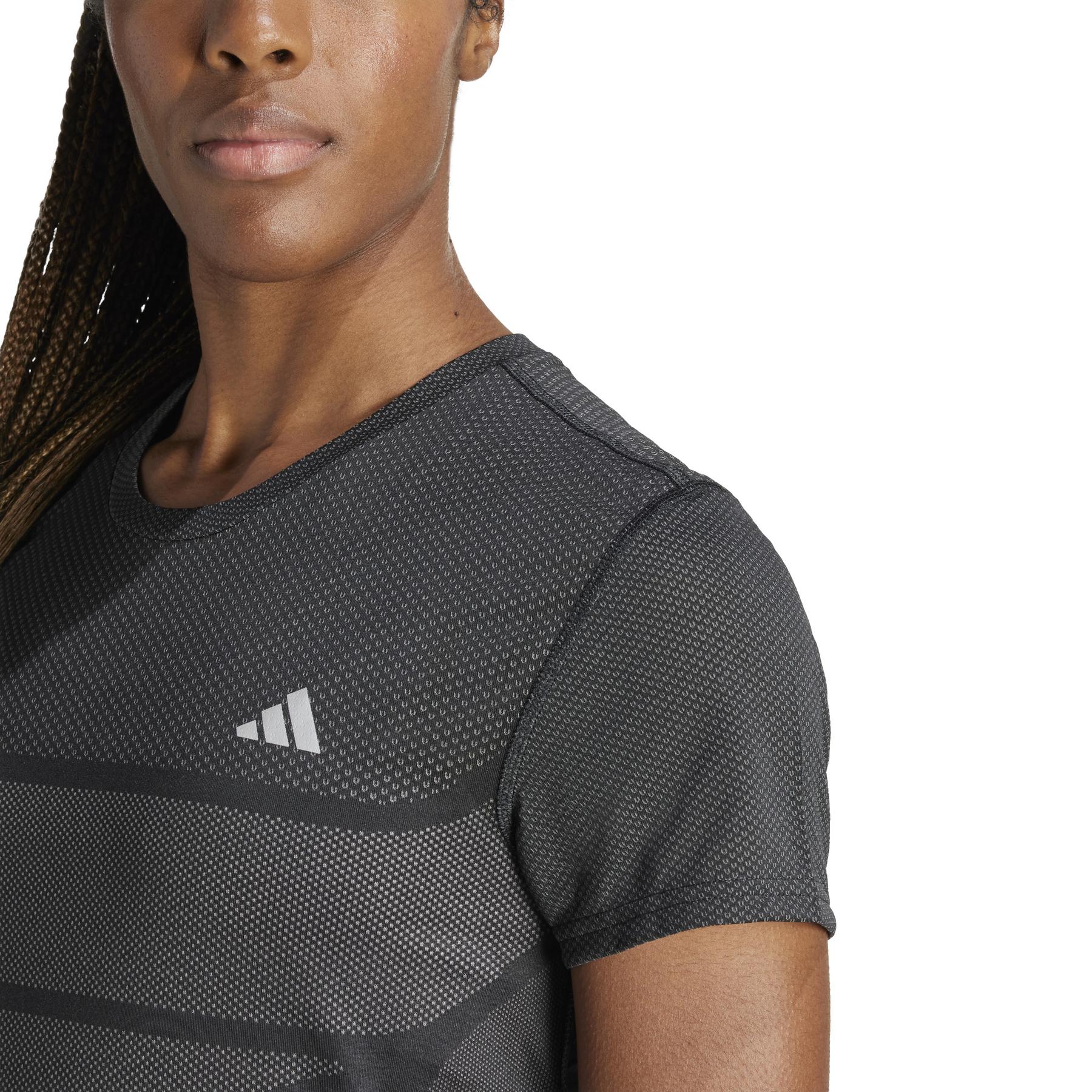 product/a/d/adidas_il7175_8_apparel_on_model_detail_view_2_white.jpg