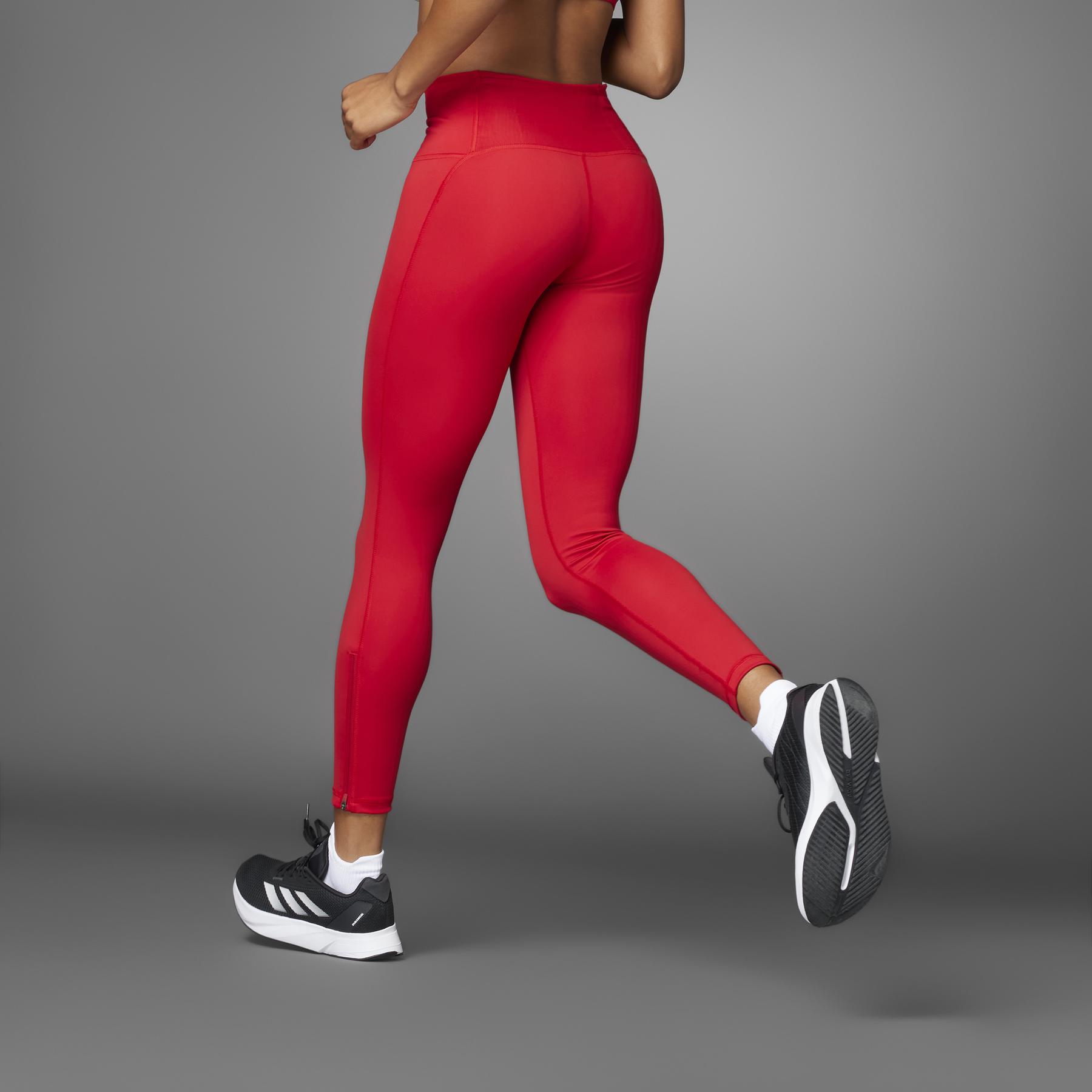 product/a/d/adidas_it1472_13_apparel_photography_heromrktng_view_3.jpg